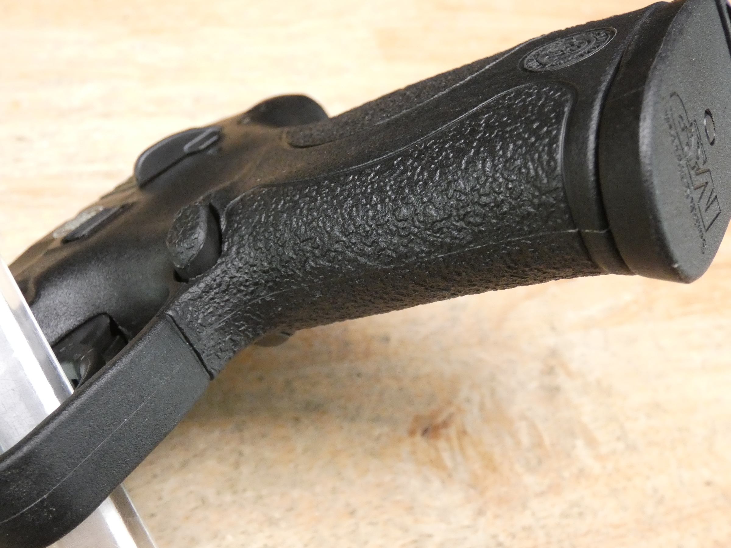 Smith & Wesson M&P22 Compact - .22 LR - S&W M&P 22 - w/ Mag!-img-16