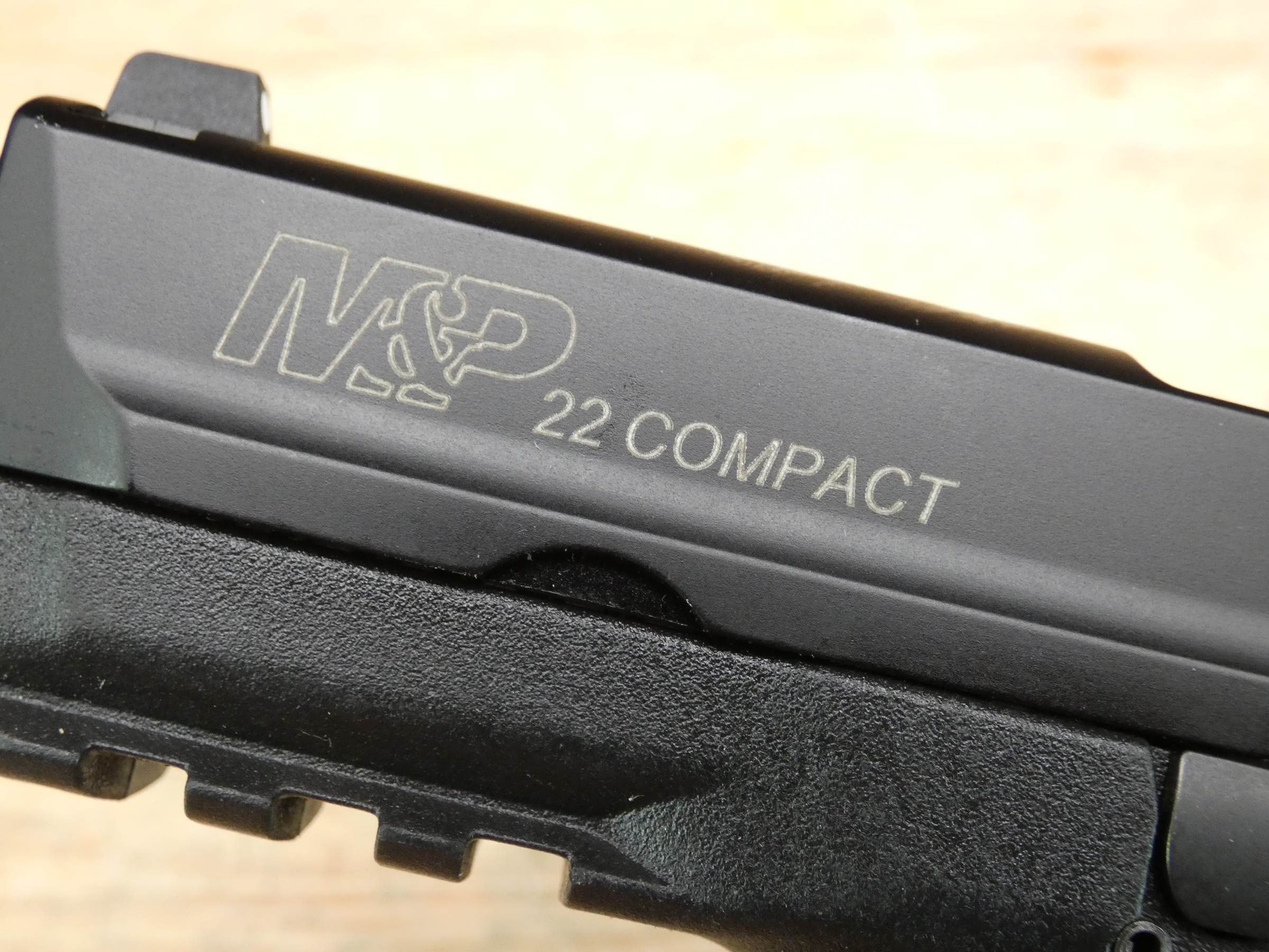 Smith & Wesson M&P22 Compact - .22 LR - S&W M&P 22 - w/ Mag!-img-31