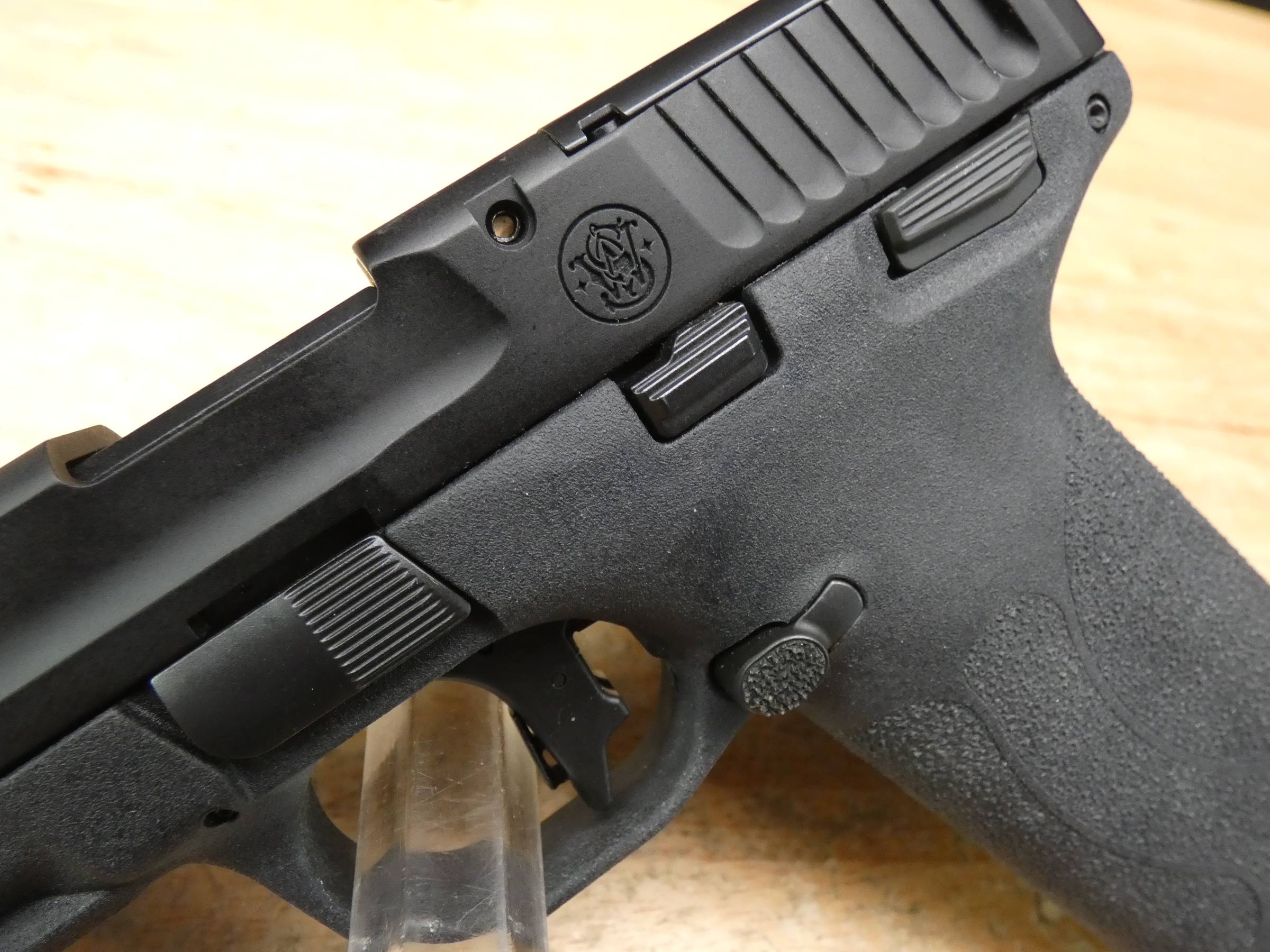 Smith & Wesson M&P 22X - .22 LR - S&W M&P 22 - w/ Mag!-img-5