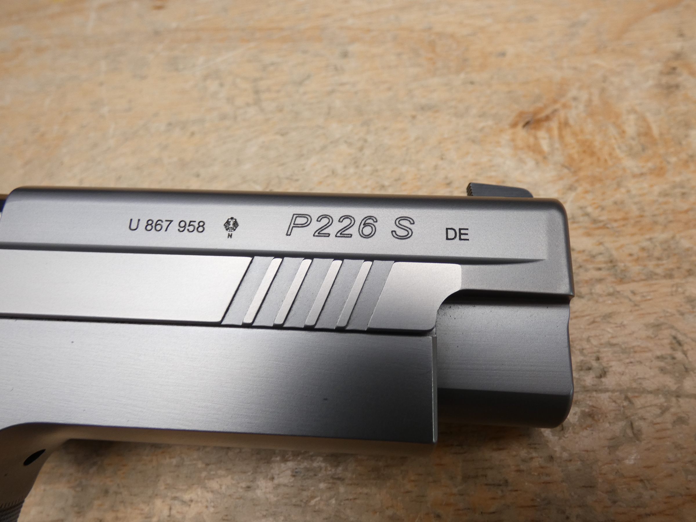 CLEAN Sig Sauer P226 S - .40 S&W - P226S Sport - Stainless Competition - C -img-31