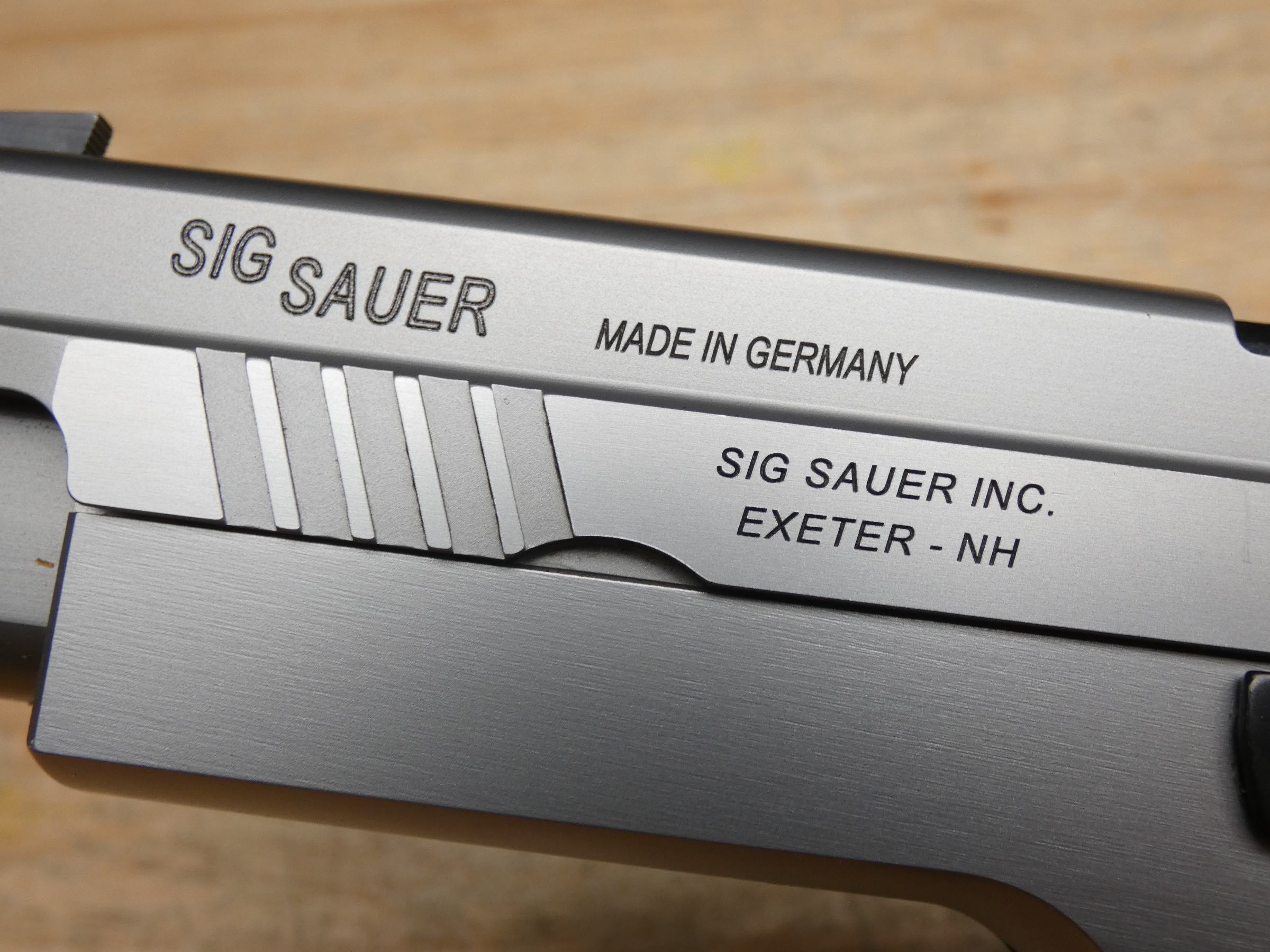 CLEAN Sig Sauer P226 S - .40 S&W - P226S Sport - Stainless Competition - C -img-33