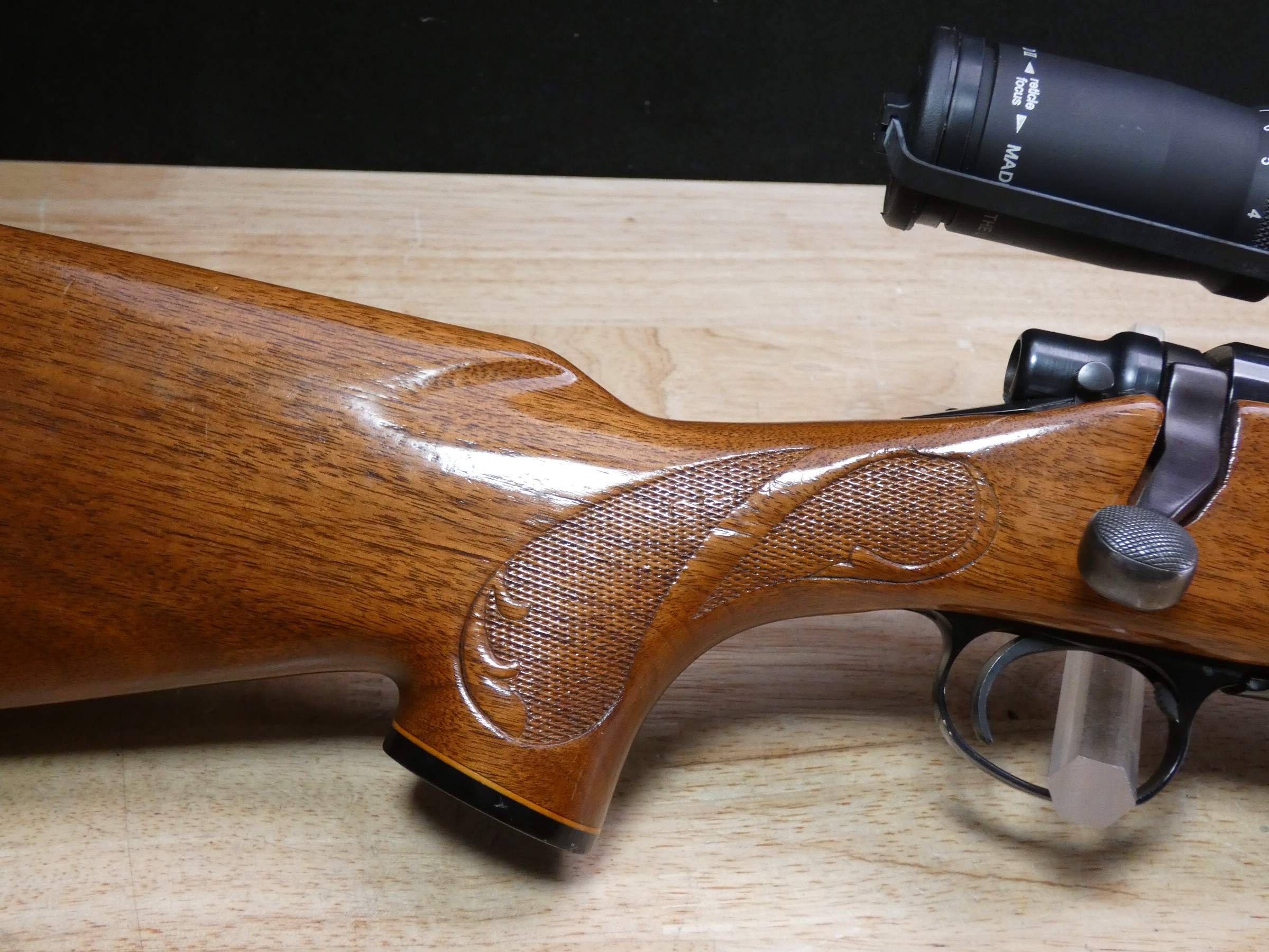 Remington 700 BDL - .25-06 Rem - w/ Burris 3-9x50 Scope - C-img-27
