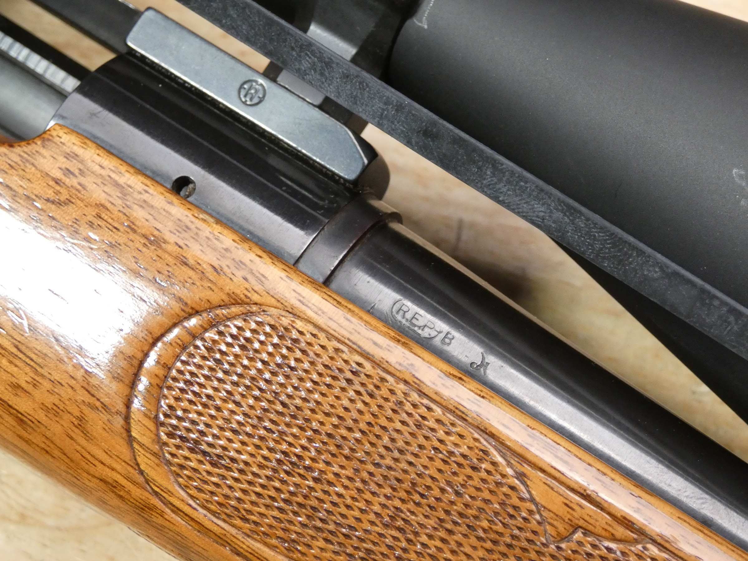 Remington 700 BDL - .25-06 Rem - w/ Burris 3-9x50 Scope - C-img-40