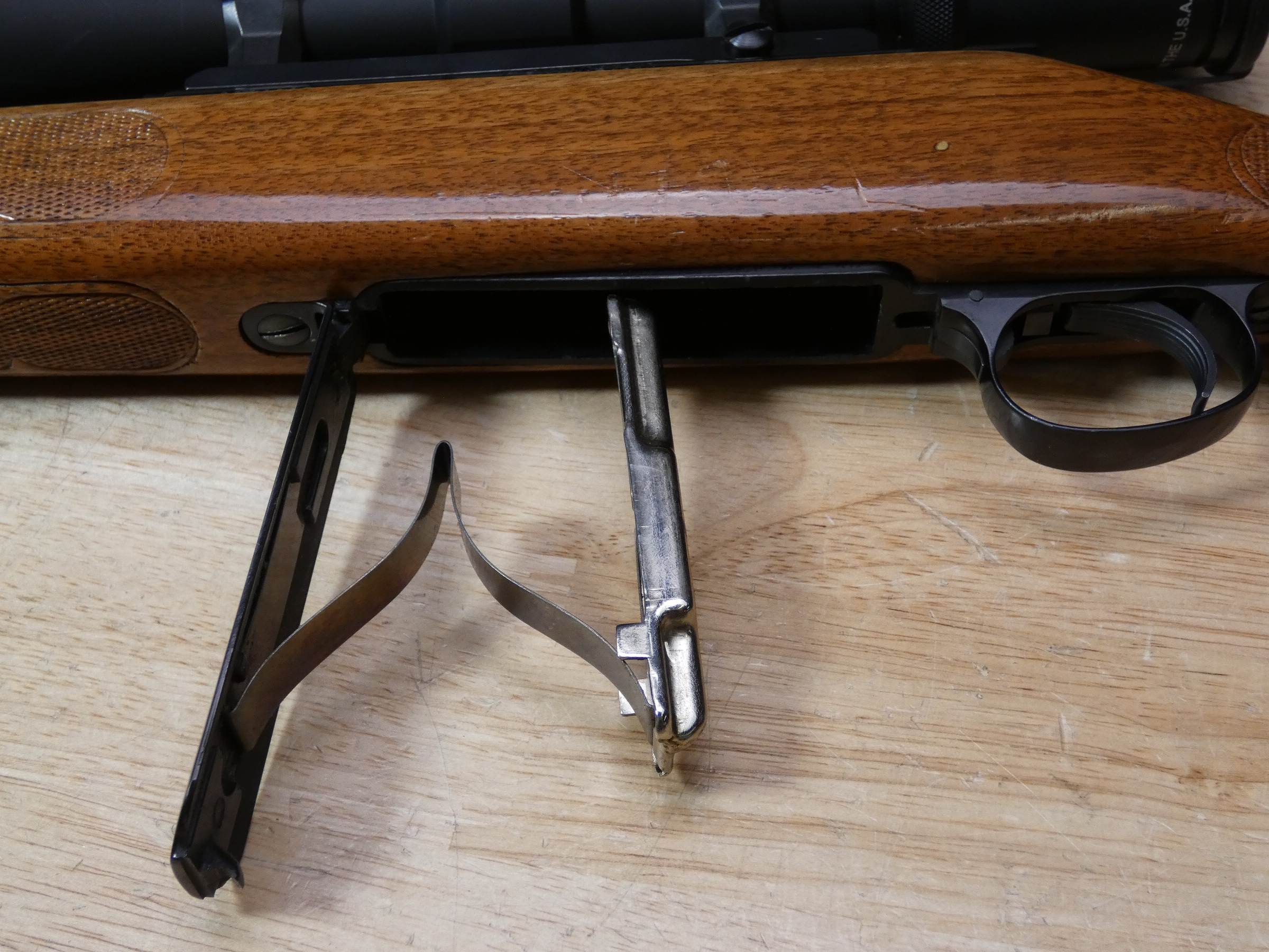 Remington 700 BDL - .25-06 Rem - w/ Burris 3-9x50 Scope - C-img-44