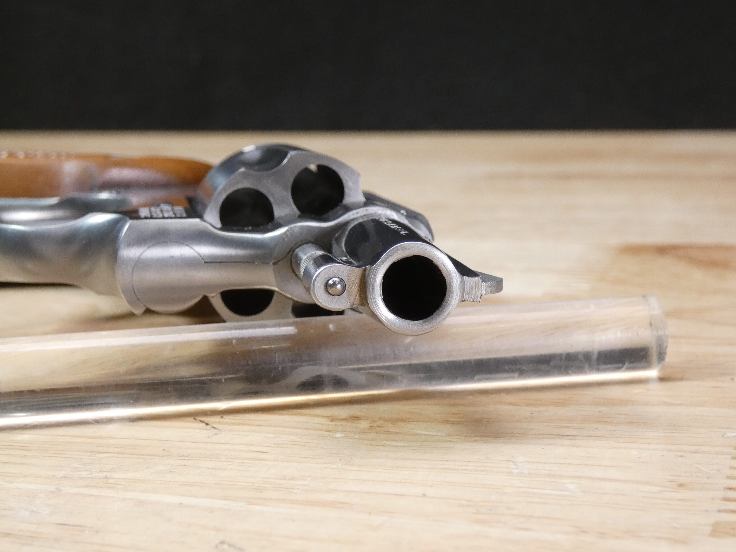 Smith & Wesson Model 60 Chiefs Special - .38 SPL - S&W NO Dash w/ OG Box -C-img-11