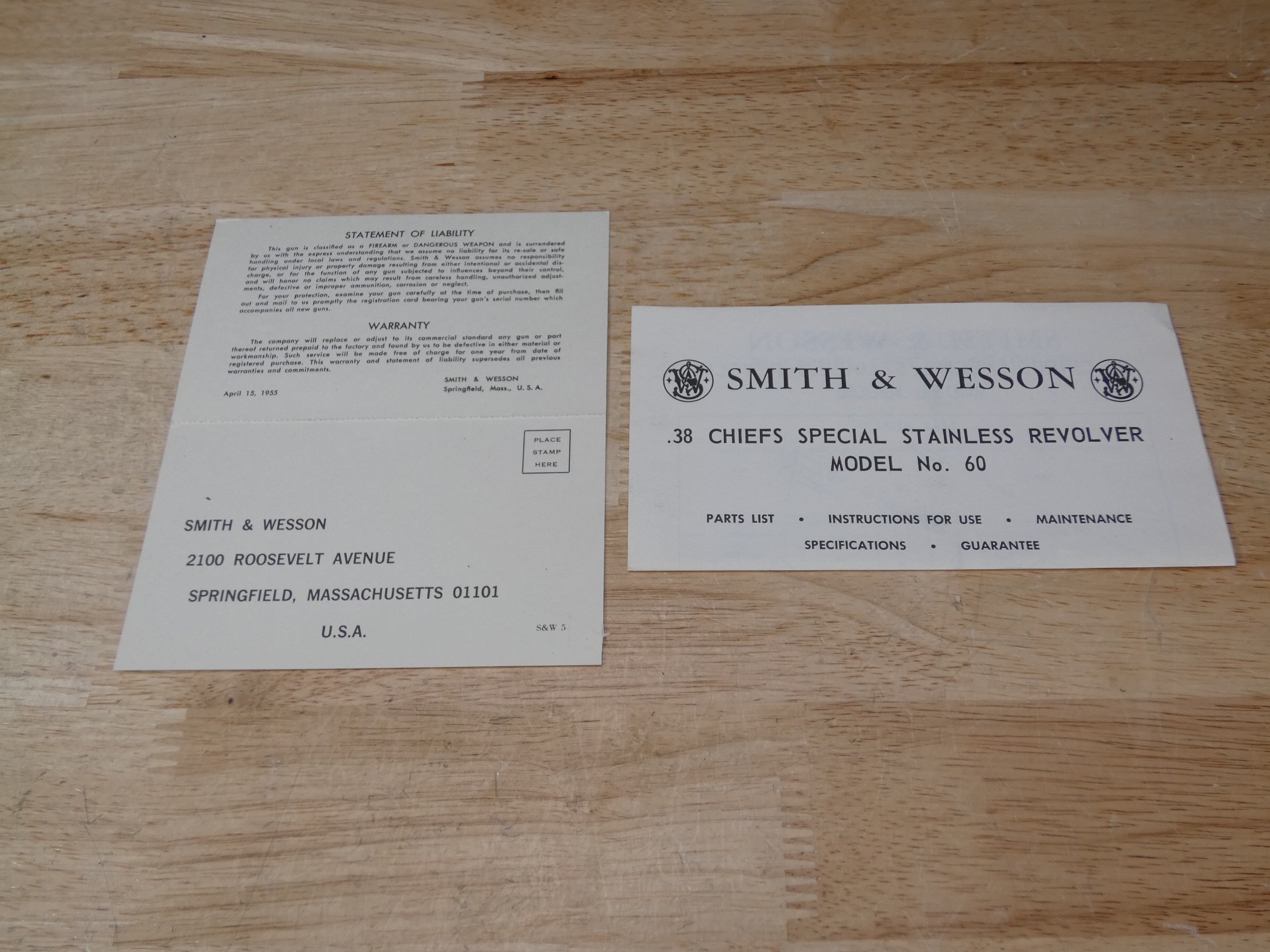 Smith & Wesson Model 60 Chiefs Special - .38 SPL - S&W NO Dash w/ OG Box -C-img-22