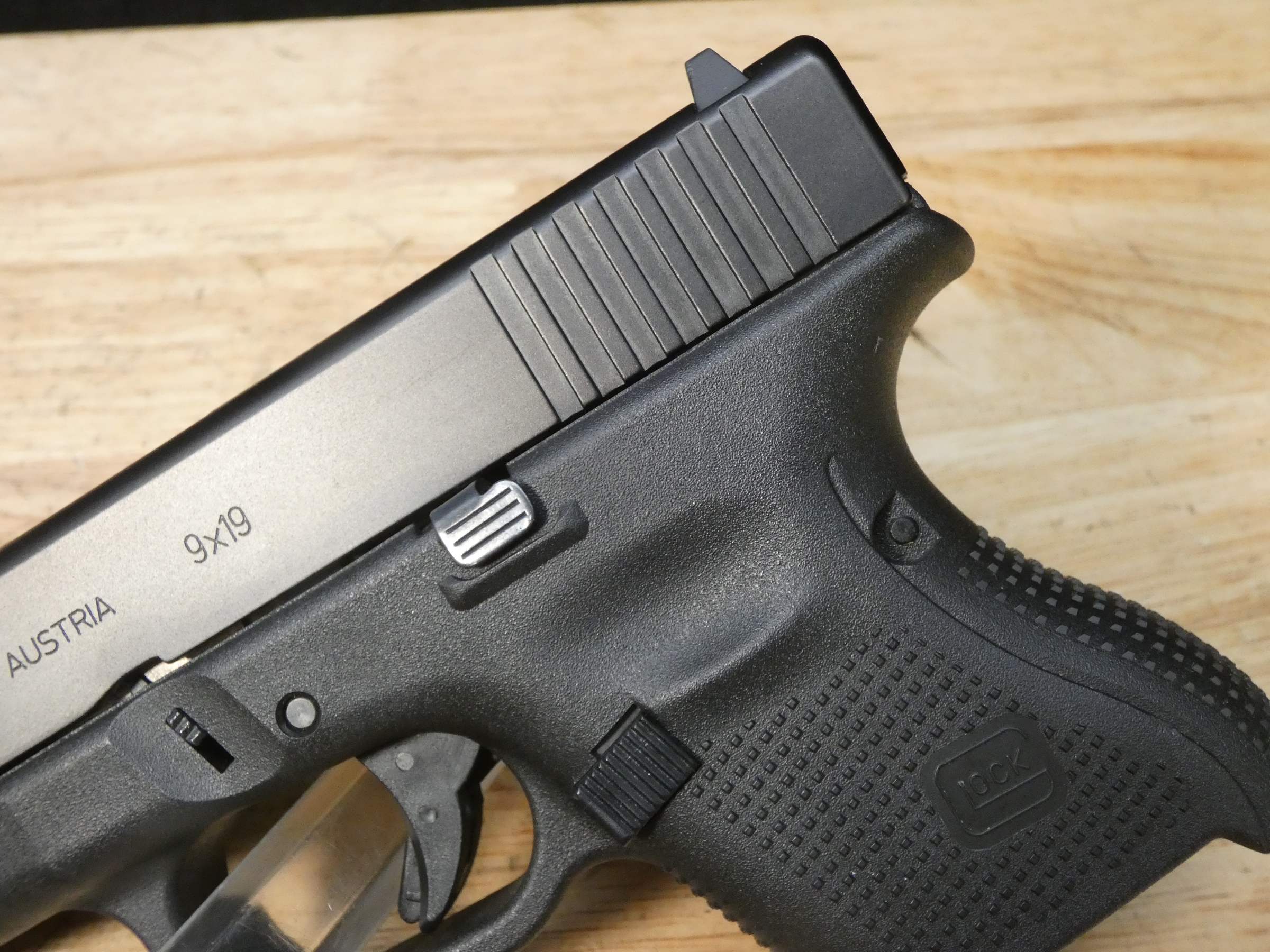 Glock 26 Gen 5 - 9mm - G26 Gen5 - Austria - CCW w/ 3 Mags - LOOK!-img-5