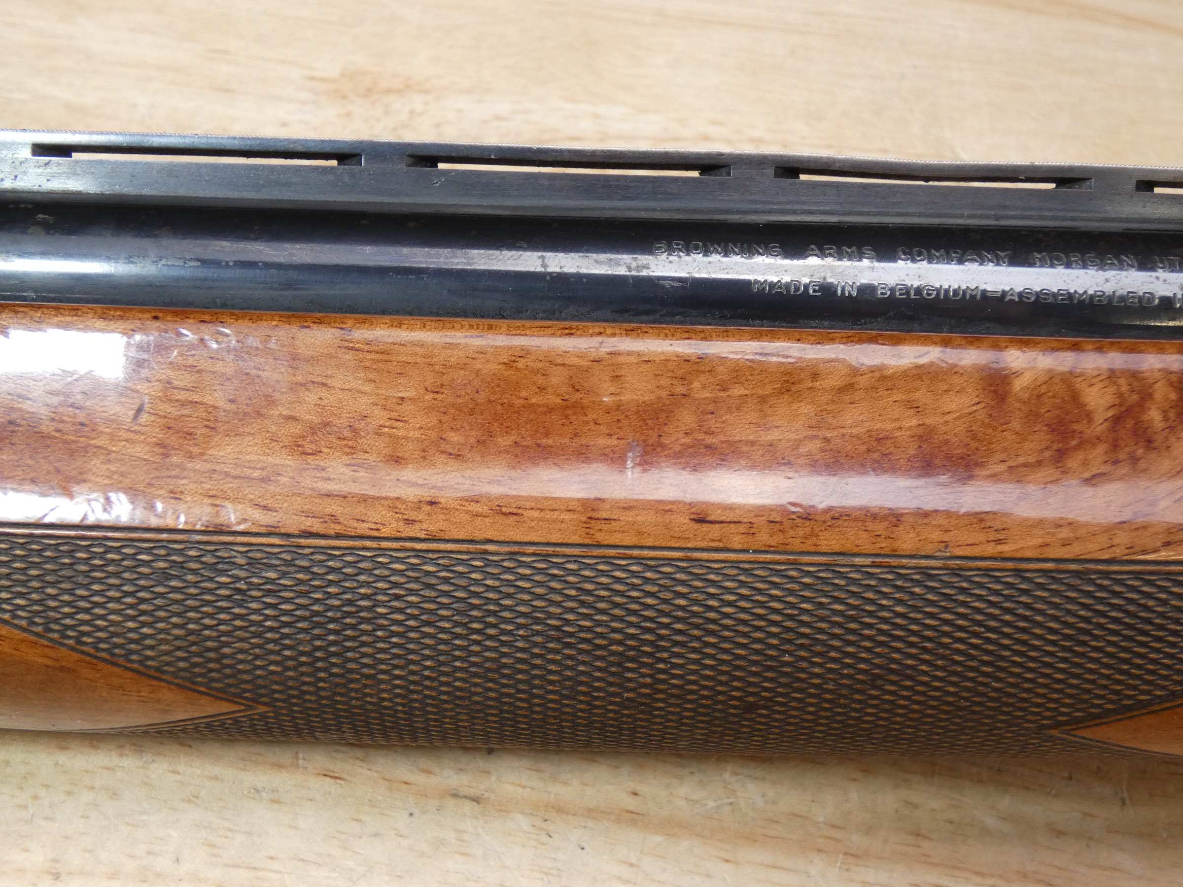 Browning Gold Hunter Magnum - 12 Gauge - 3 1/2 in Chamber - MFG 1997 - C-img-9
