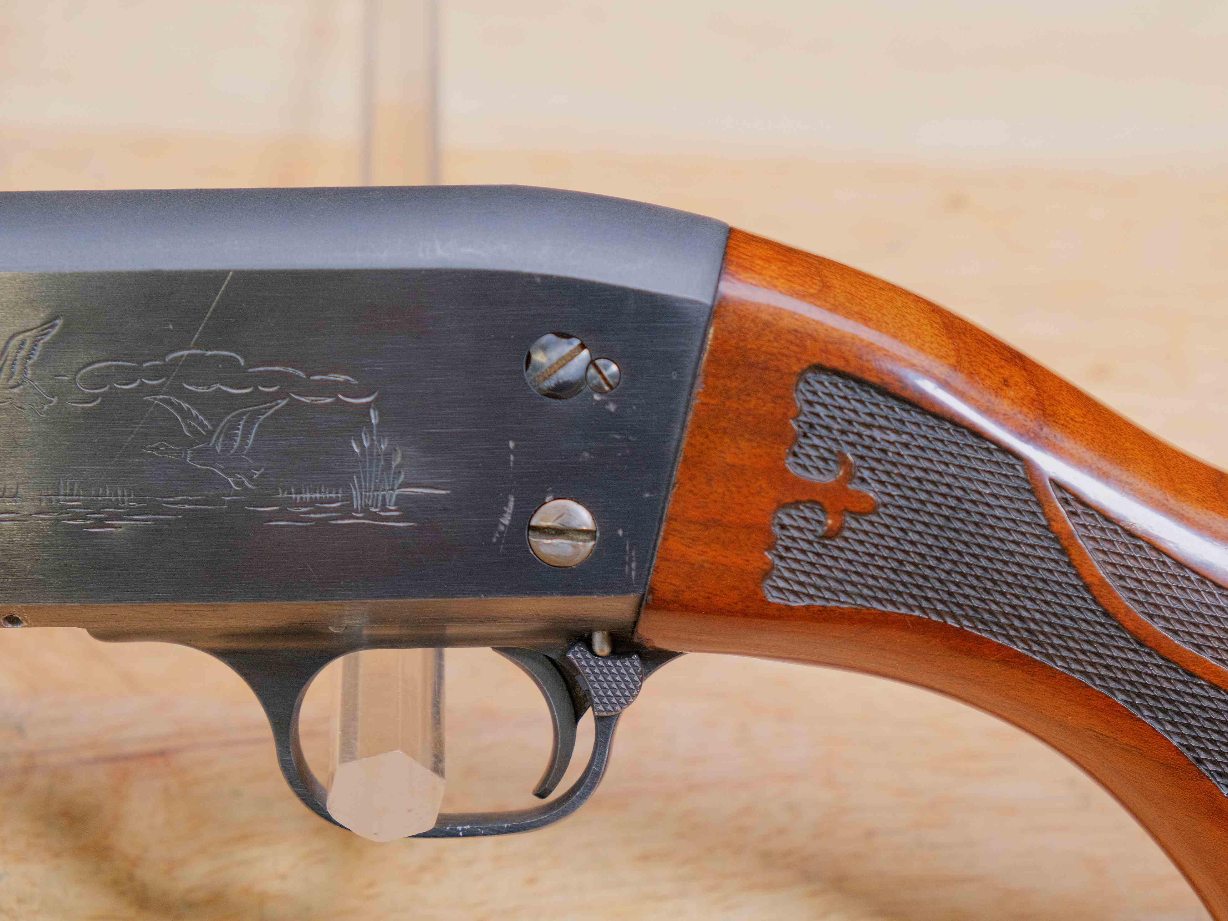 Ithaca Model 37 Featherlight - 12 Gauge - 2 3/4 - Classic Pump Action - C-img-9