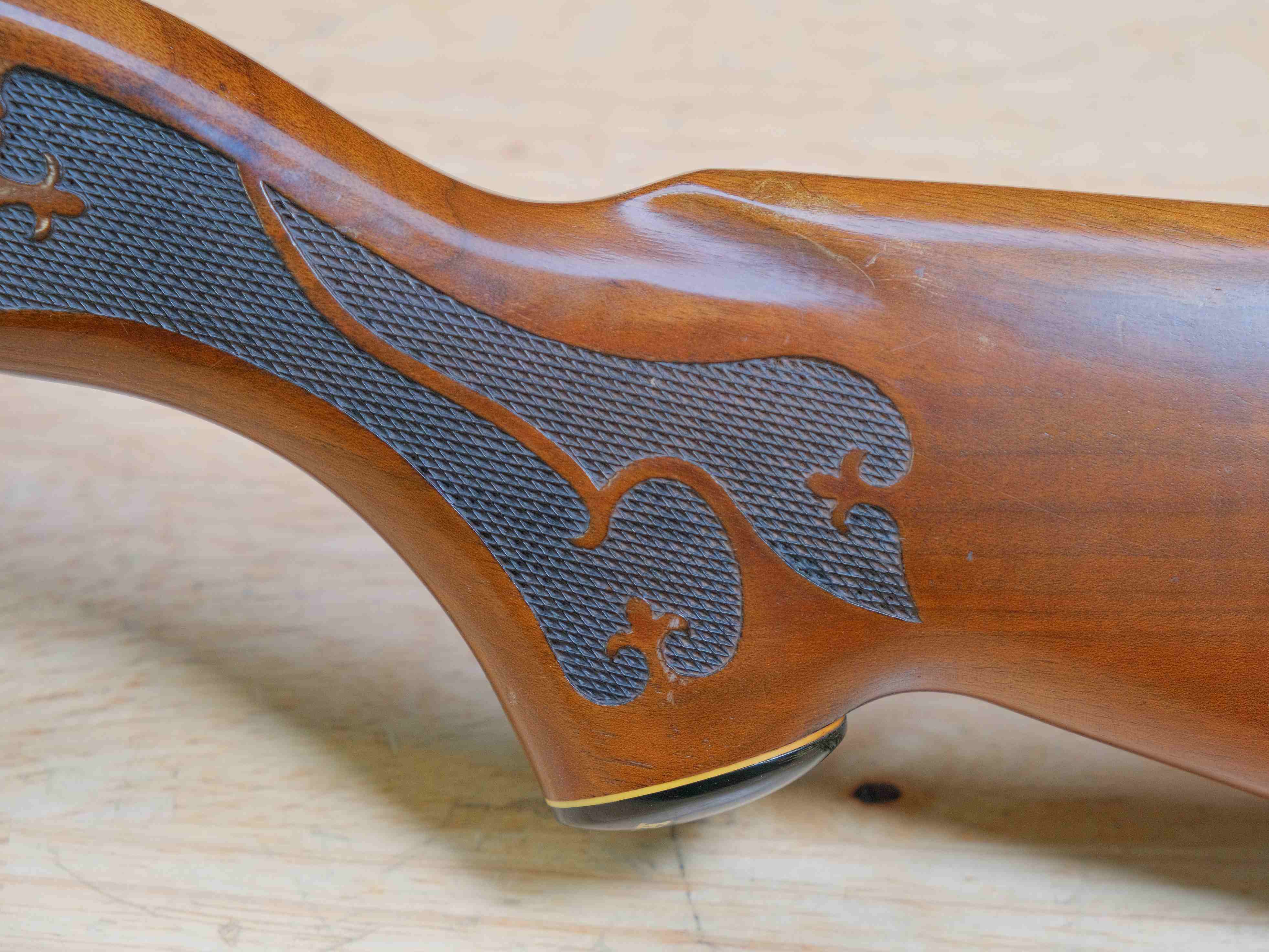 Ithaca Model 37 Featherlight - 12 Gauge - 2 3/4 - Classic Pump Action - C-img-10