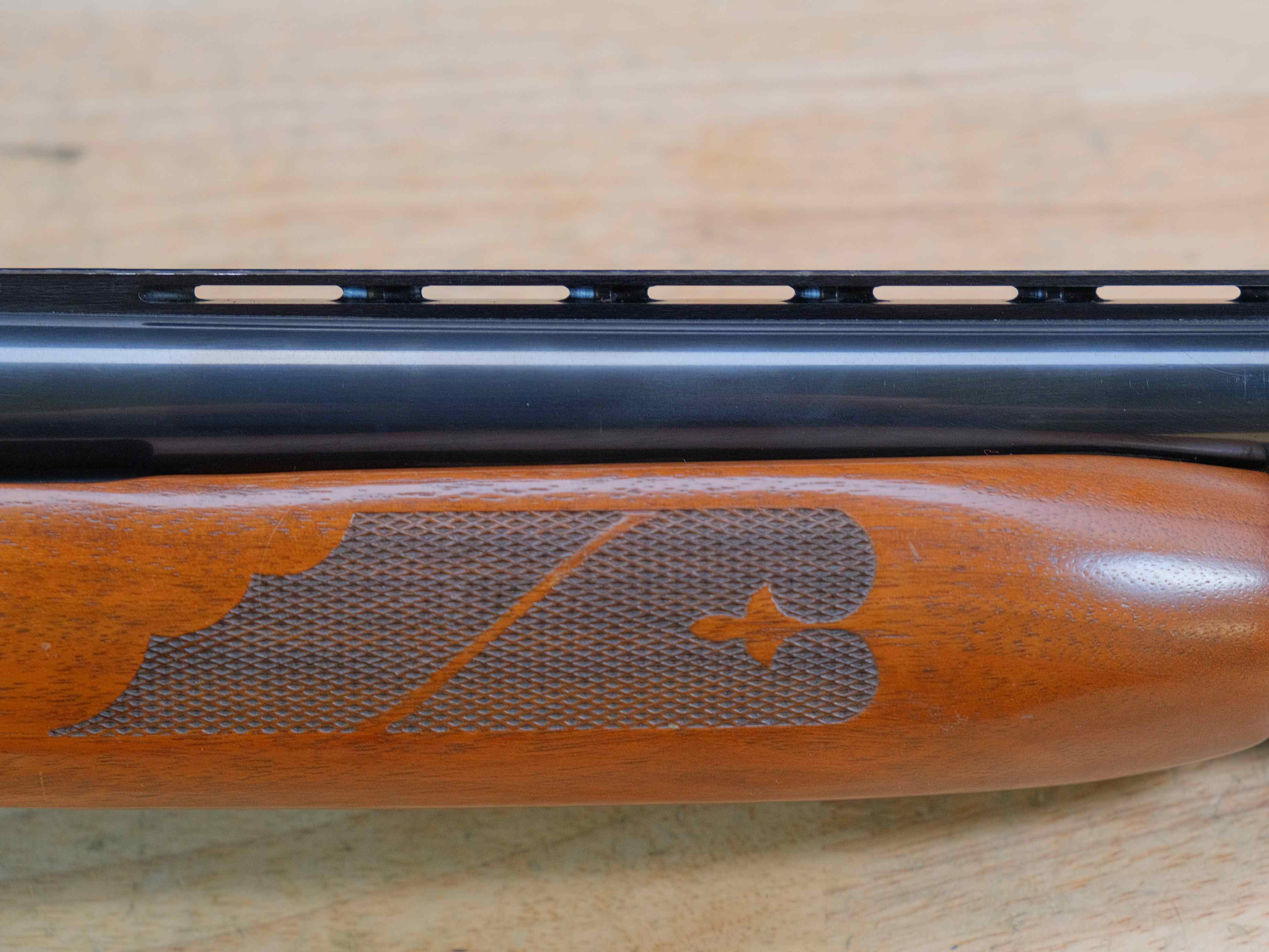 Ithaca Model 37 Featherlight - 12 Gauge - 2 3/4 - Classic Pump Action - C-img-19