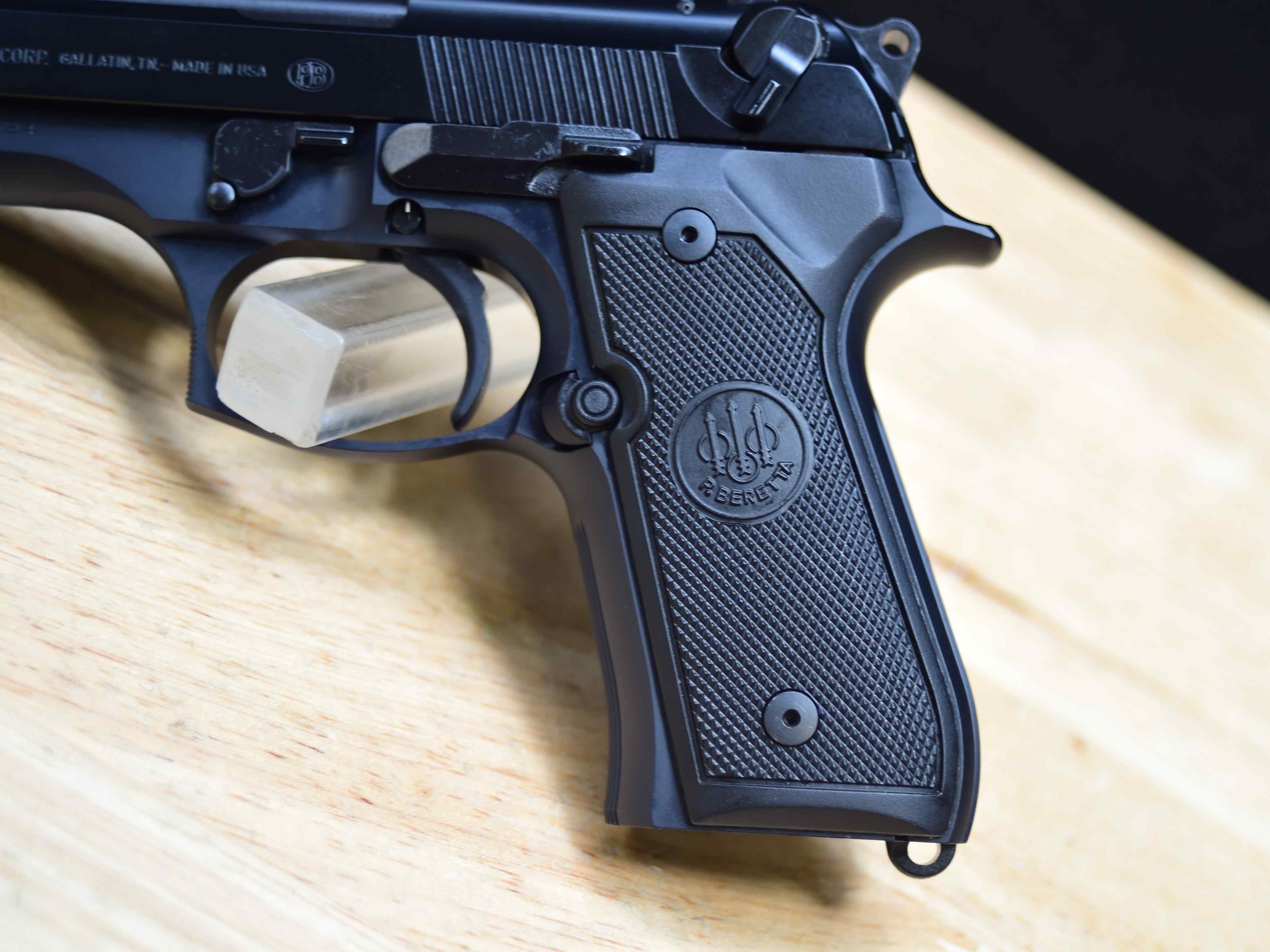 Beretta M9 Commercial - 9mm - 92 FS - w/ OG Case & 2 Mags - MFG 2021 - C-img-5