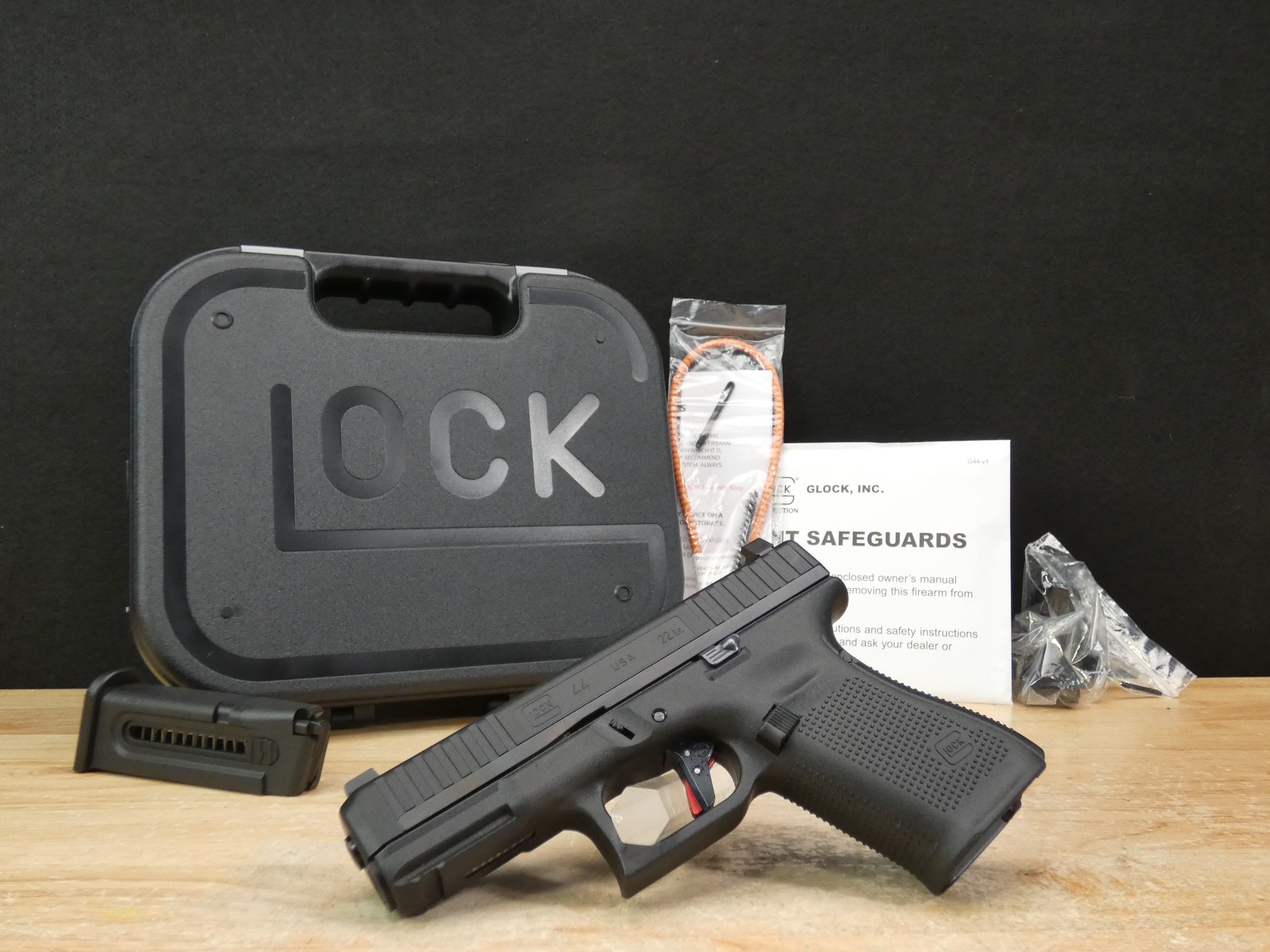 Glock 44 - .22 LR - G44 - Training Pistol w/ Timney Trigger & More!-img-1