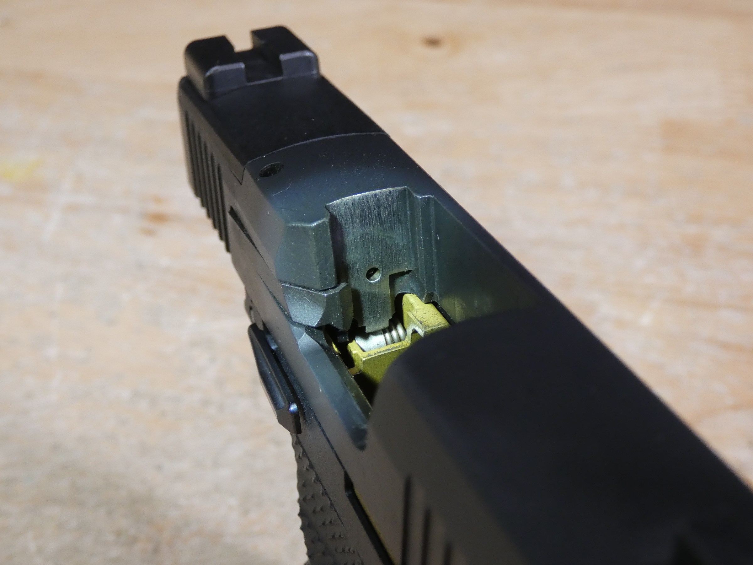 Sig Sauer P365X - 9mm - P365 X w/ Wilson Grip - Optic Ready + Hard Case!-img-18