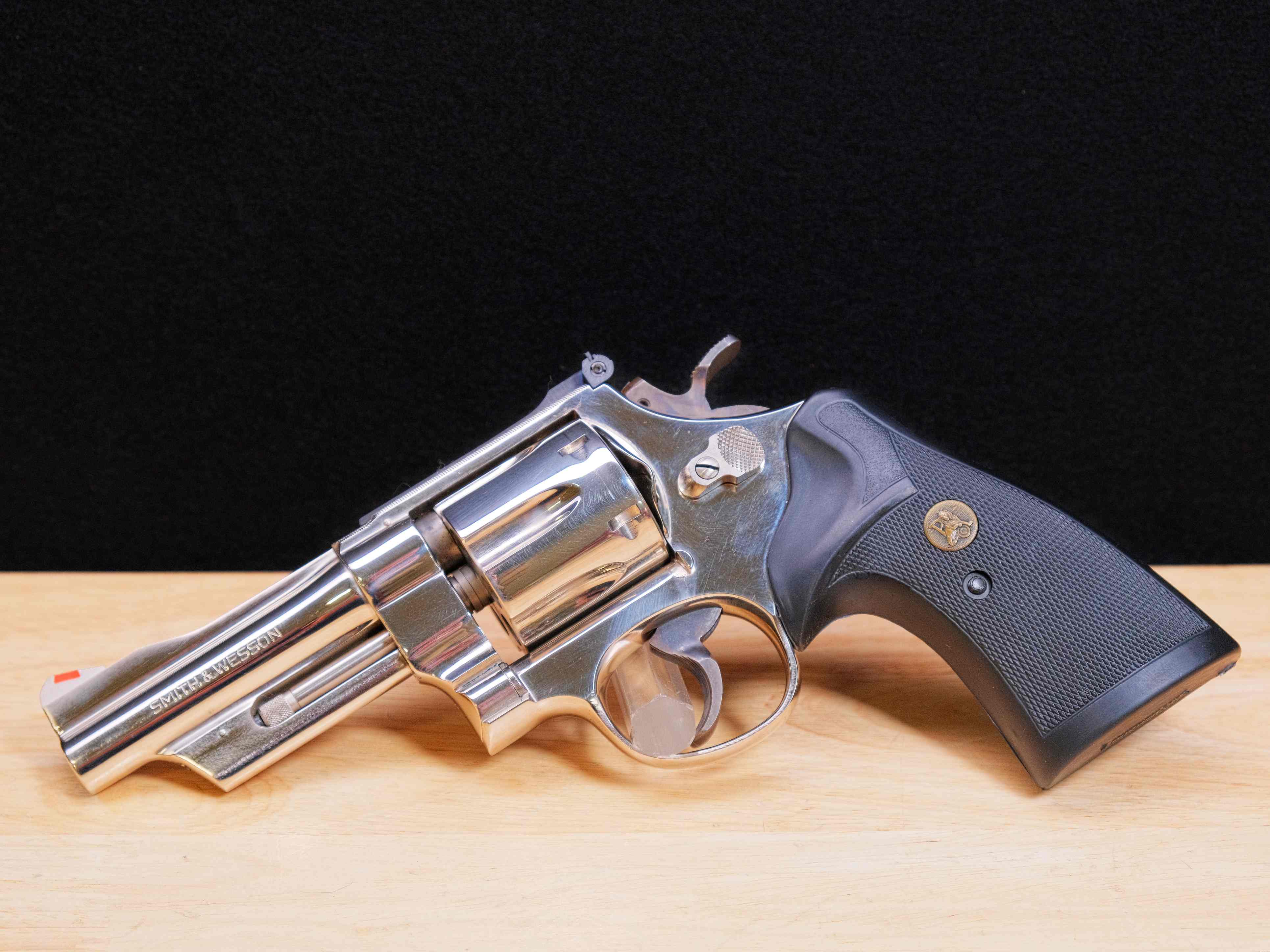 Smith & Wesson Model 27-2 Nickel - .357 Mag - S&W 27 - w/ Wood Case - C-img-2