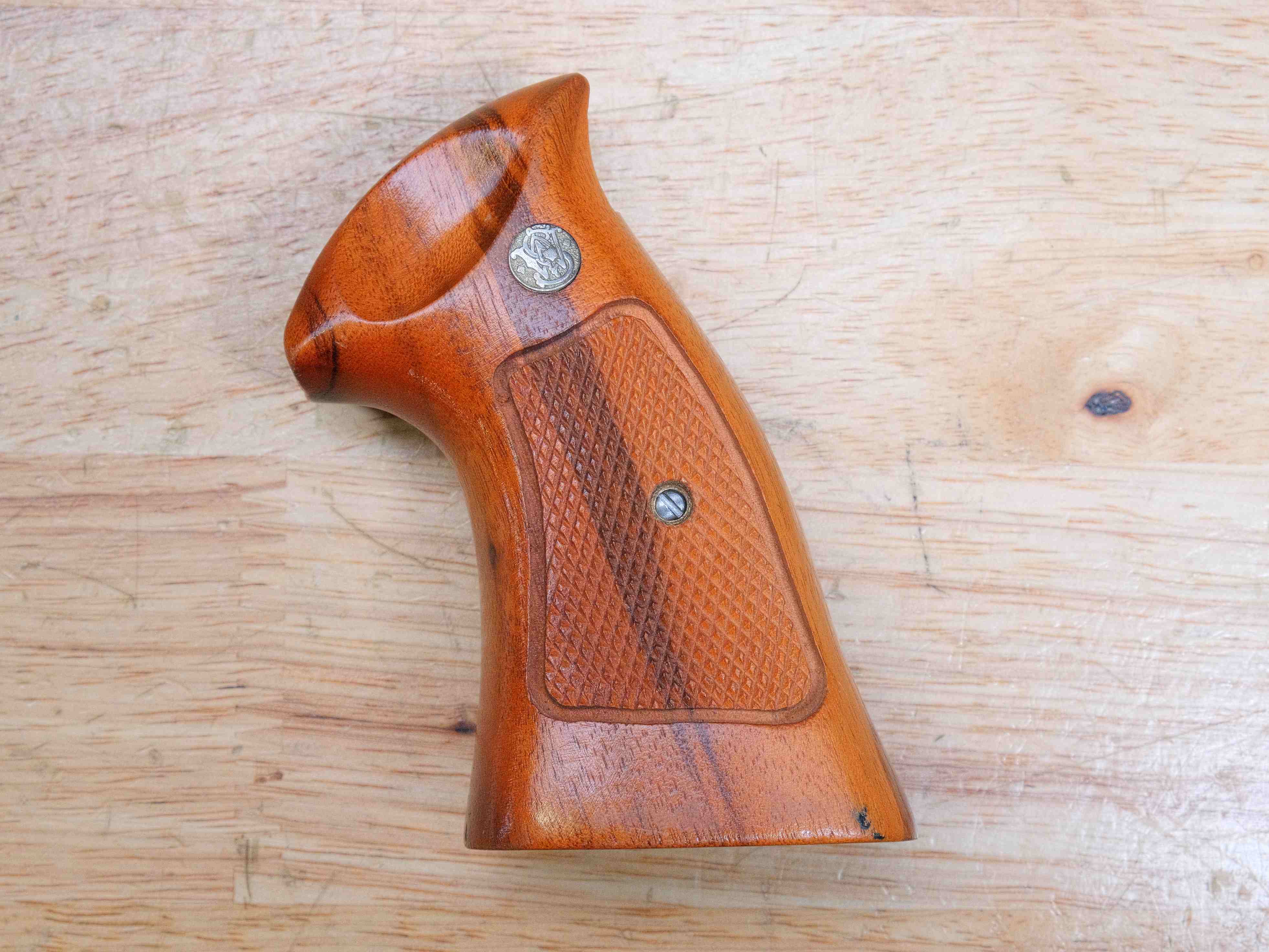 Smith & Wesson Model 27-2 Nickel - .357 Mag - S&W 27 - w/ Wood Case - C-img-38