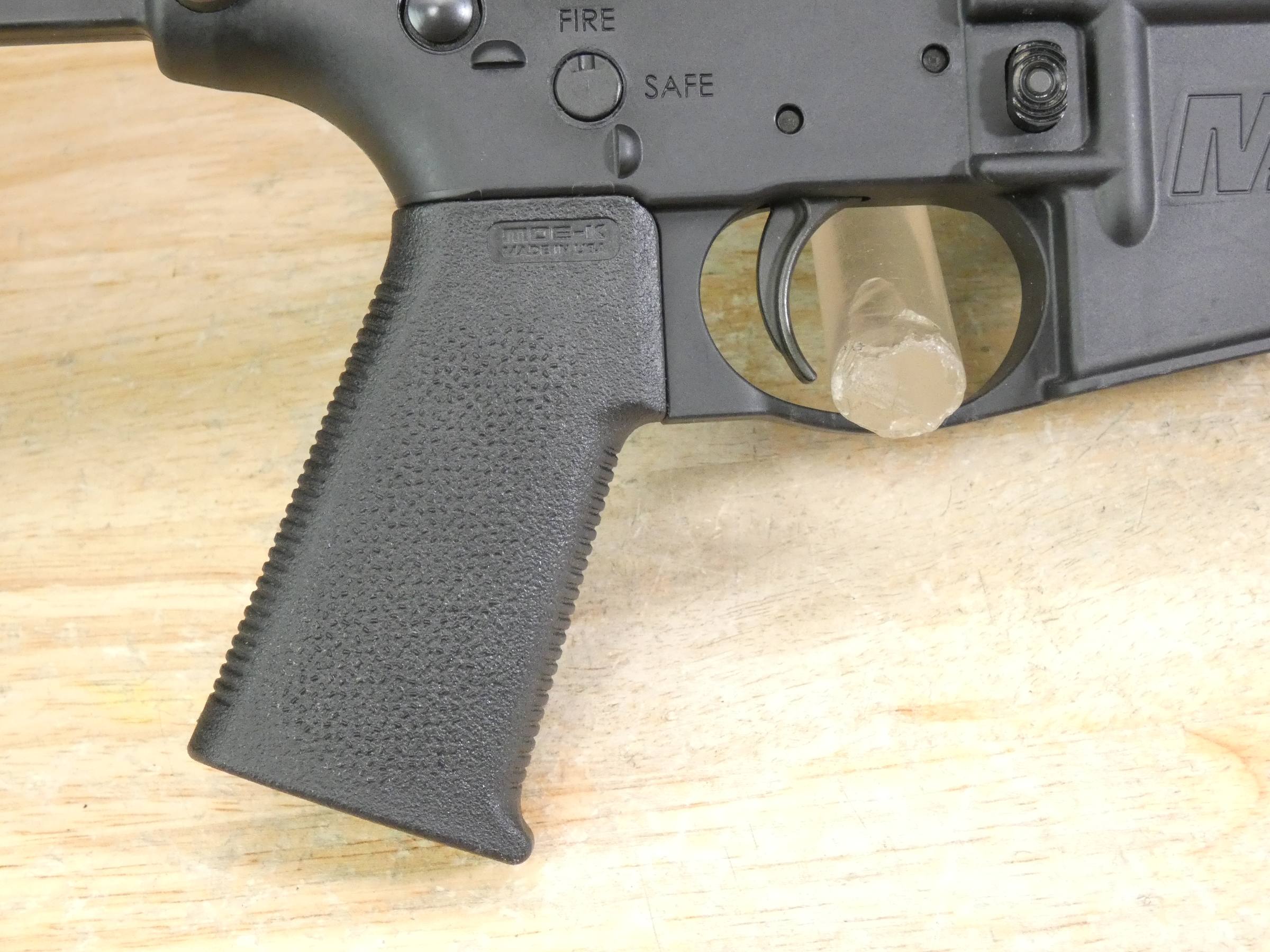 Smith & Wesson M&P15-22 - .22 LR - Threaded BBL - S&W M&P 15 AR Plinker!-img-12