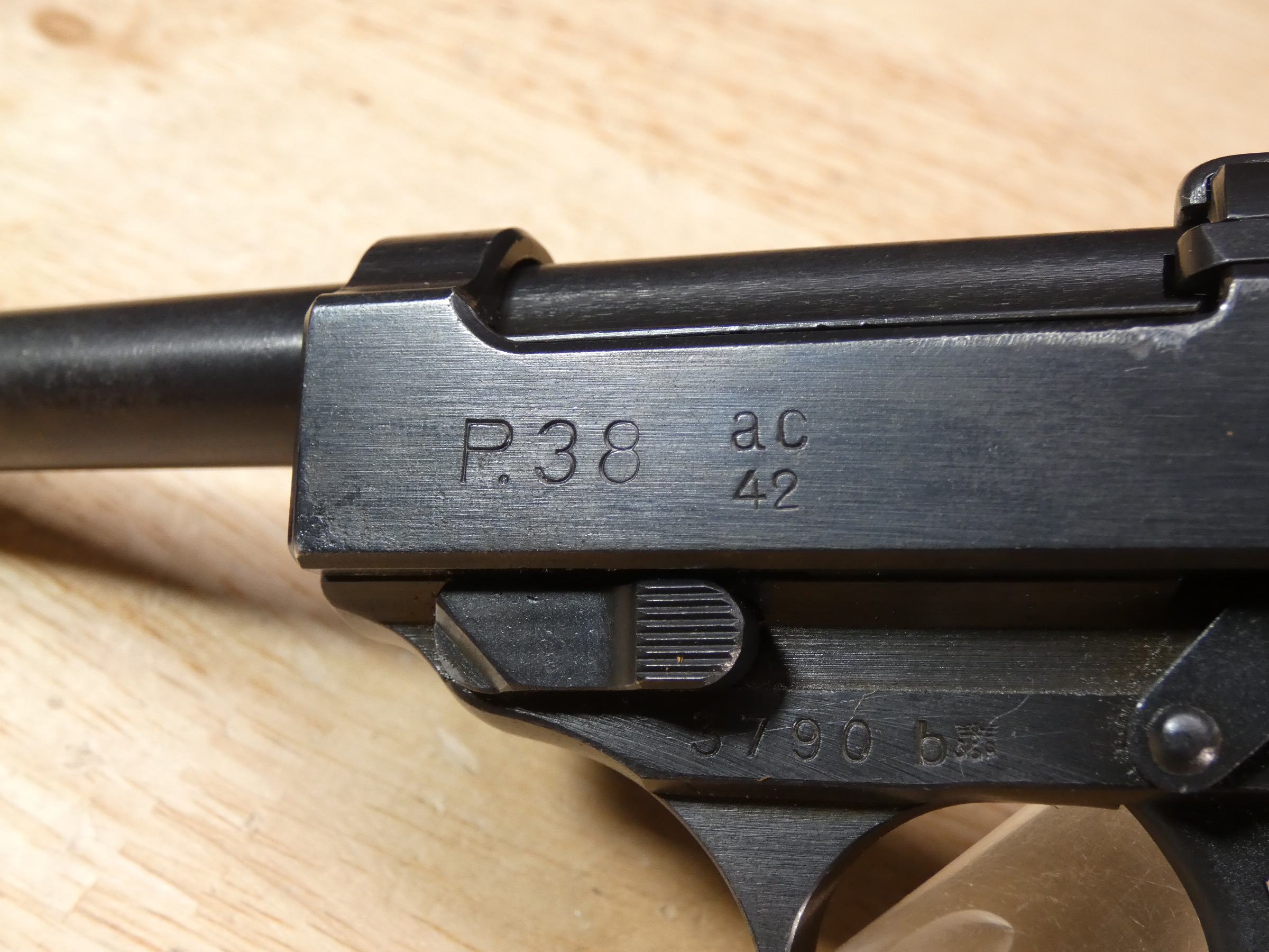 Walther P38 AC 42 - 9mm - WWII - 1942 - All Matching Russian Capture P38 -C-img-4