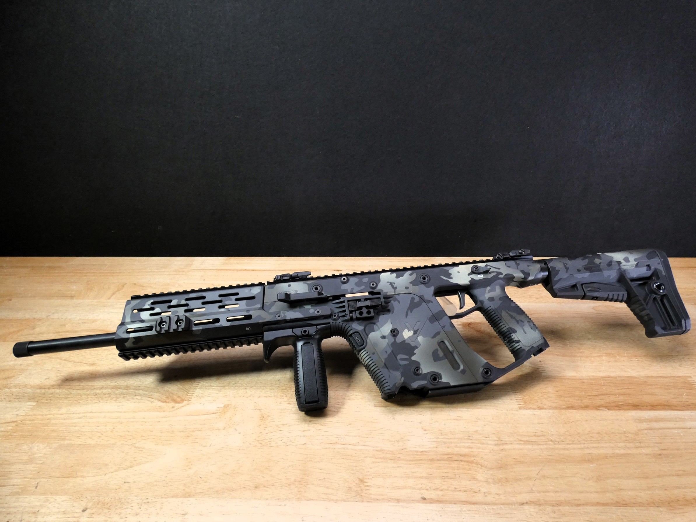 Kriss Vector CRB Enhanced - .22 LR - Multicam - XLNT w/ OG Case & 2 Mags! -img-2