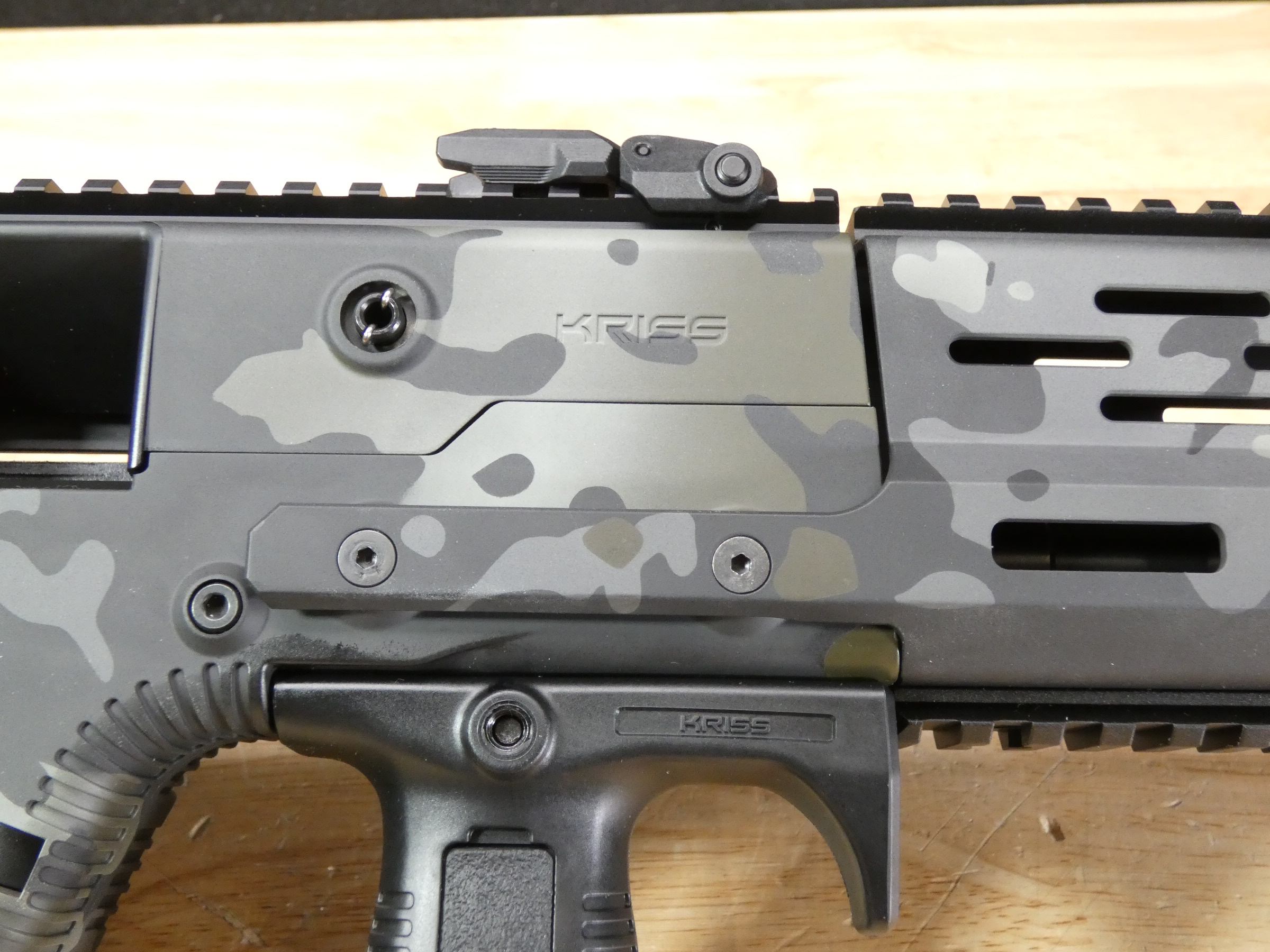 Kriss Vector CRB Enhanced - .22 LR - Multicam - XLNT w/ OG Case & 2 Mags! -img-34