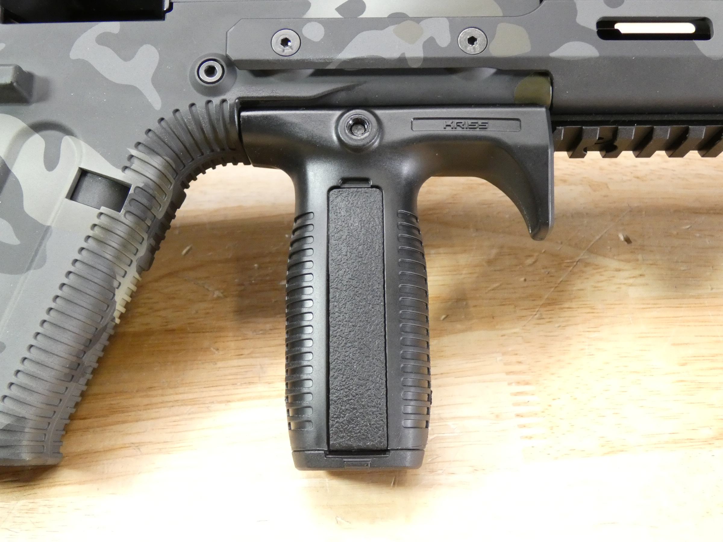 Kriss Vector CRB Enhanced - .22 LR - Multicam - XLNT w/ OG Case & 2 Mags! -img-35