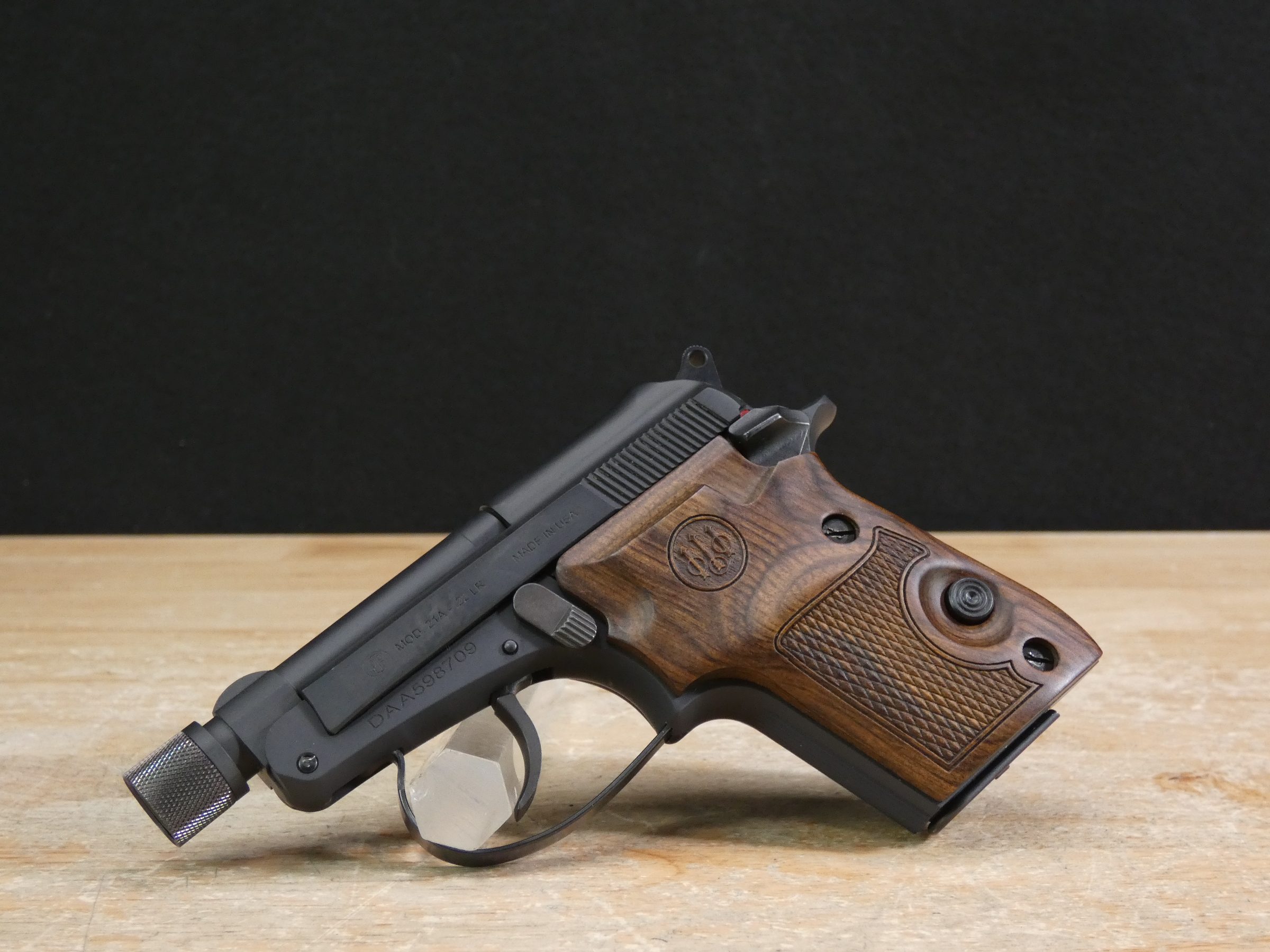 Beretta 21A Bobcat Covert - .22 LR - Tip-Up 21 A - EDC Ultra-Conceal Carry!-img-1