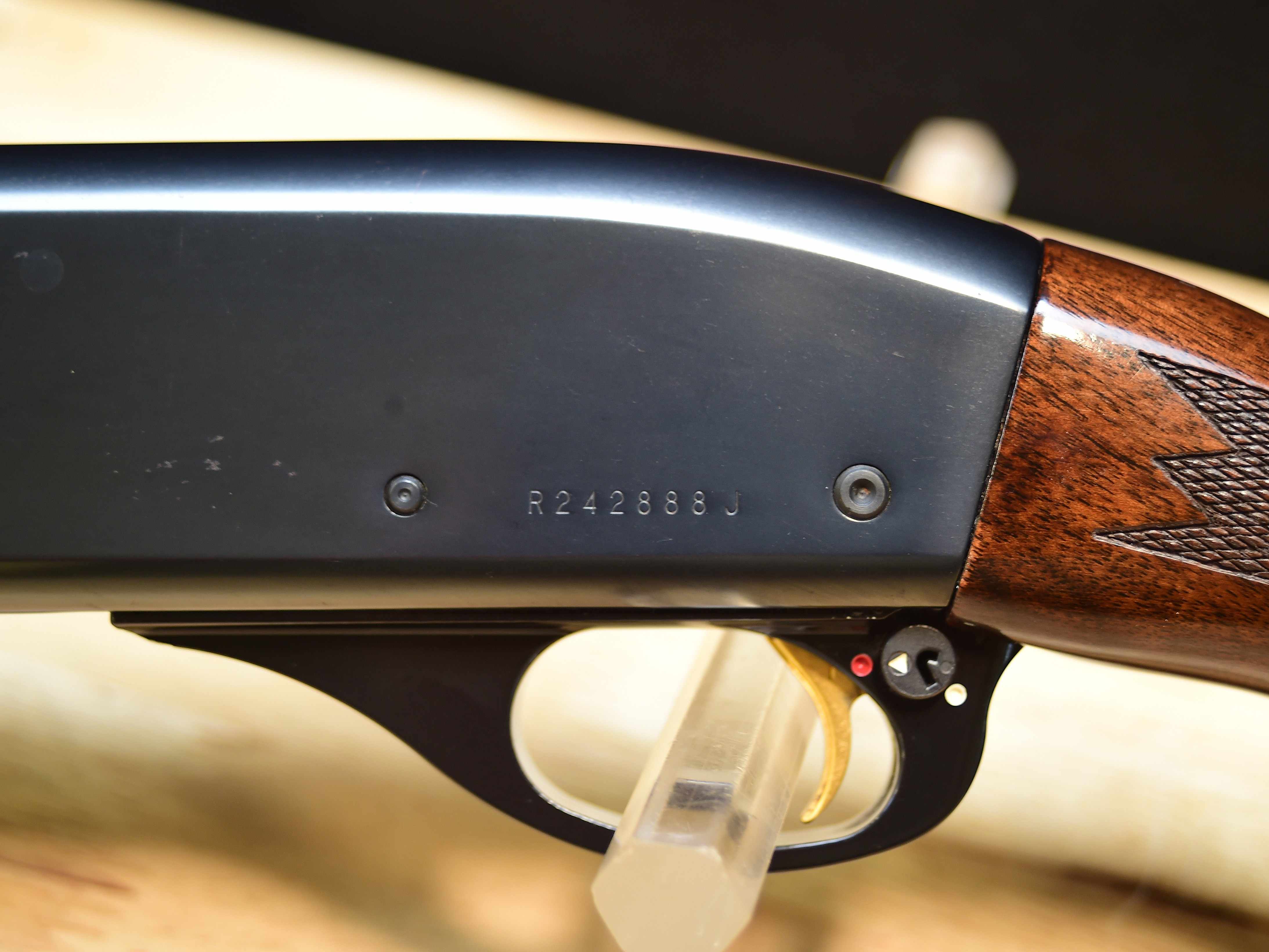 Remington 1100 Sporting 28 - 28 Gauge - Classic Semi Auto - Briley Choke -C-img-36