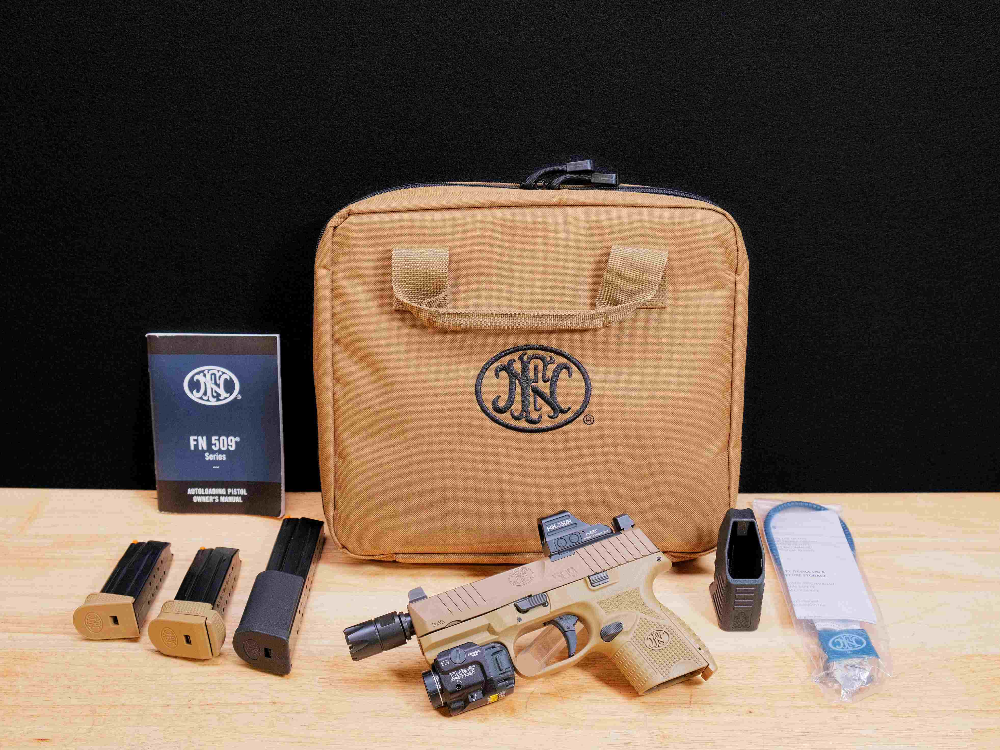 FN 509C Tactical - 9mm - 509 Compact - w/ 3 Mags + Streamlight & Holosun -C-img-1
