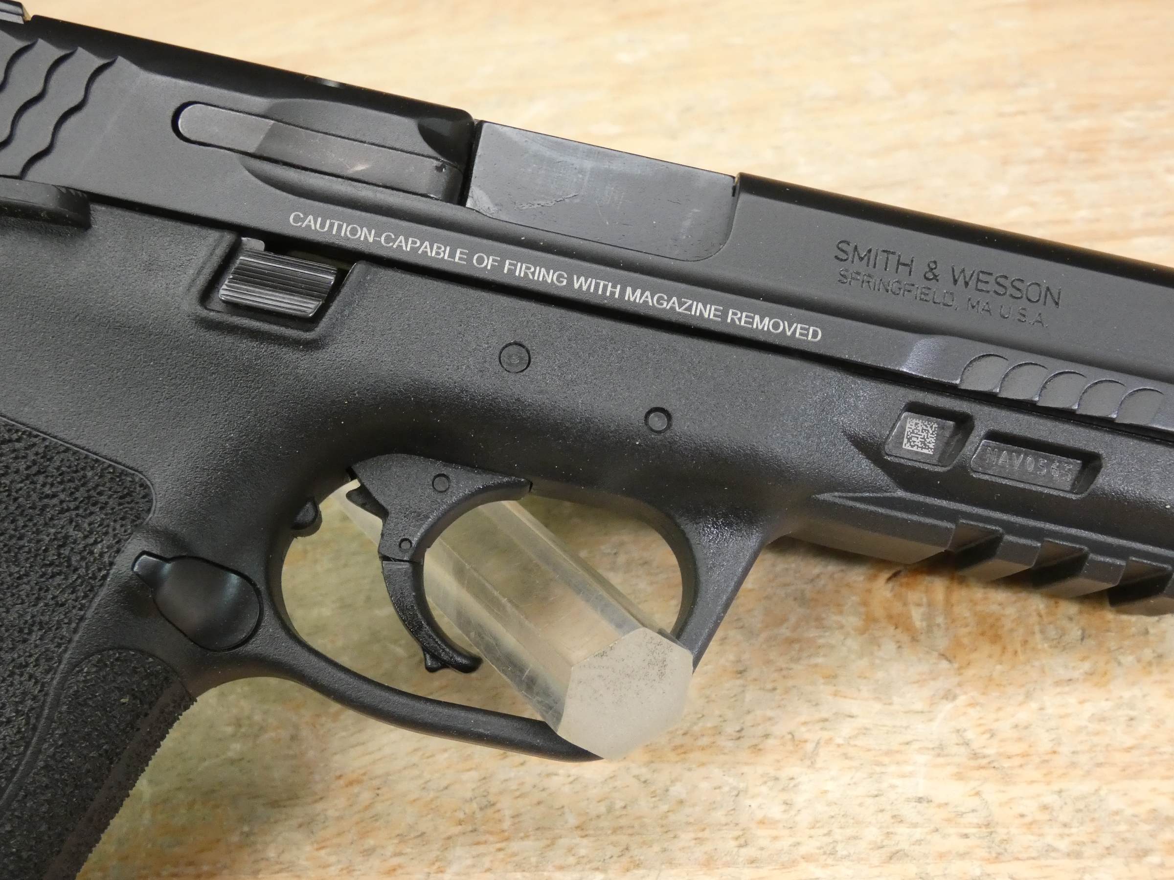 Smith & Wesson M&P45 M2.0 - .45 ACP - S&W M&P 45 - w/ Case & 2 Mags-img-10