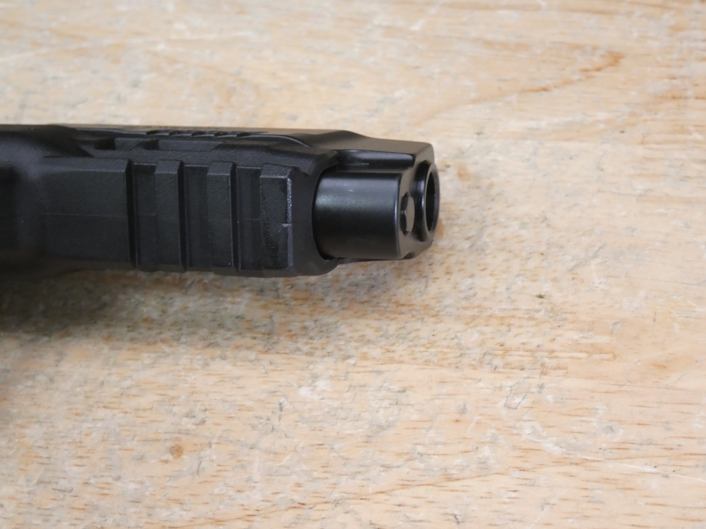 Smith & Wesson M&P45 M2.0 - .45 ACP - S&W M&P 45 - w/ Case & 2 Mags-img-14