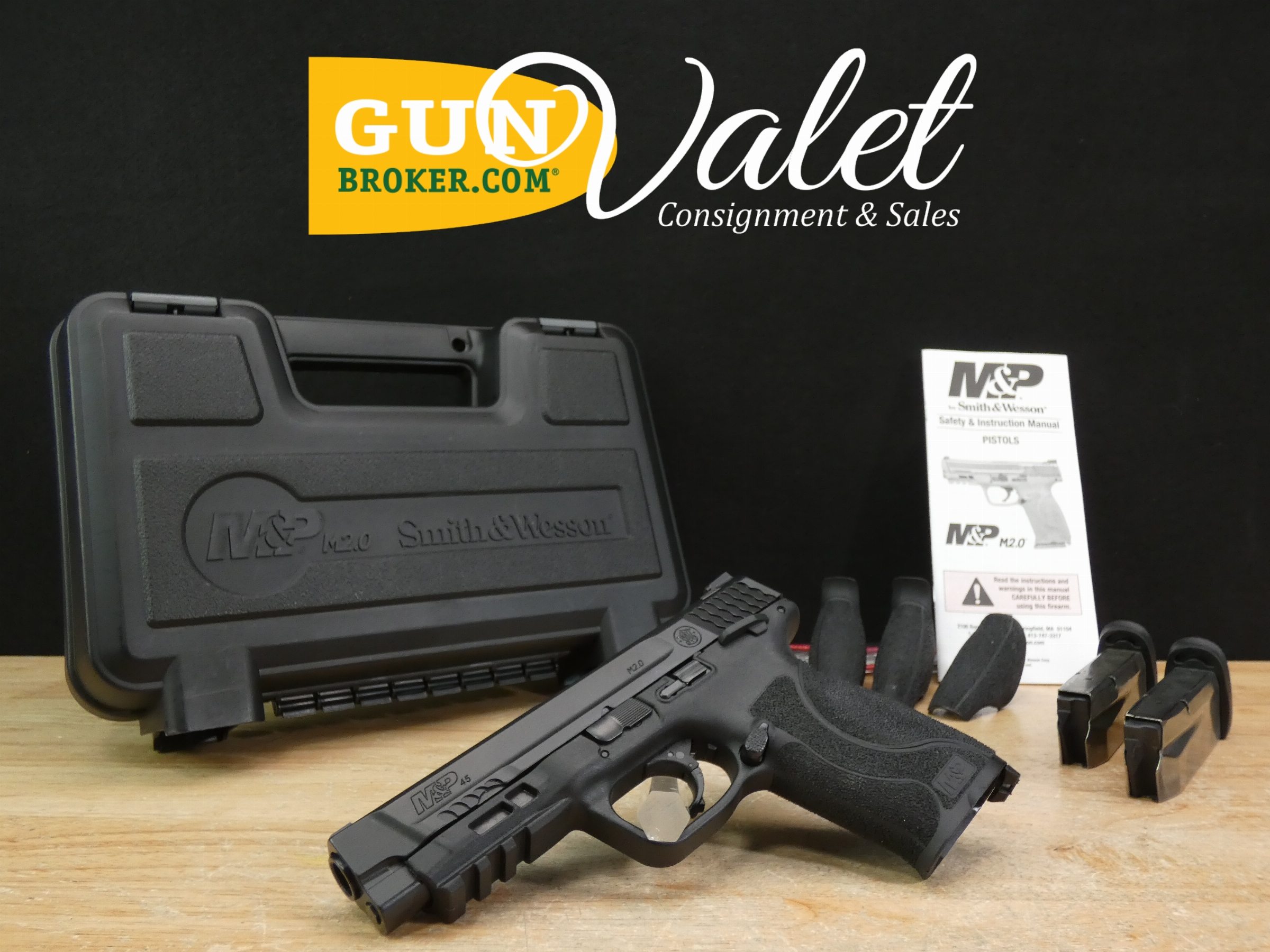 Smith & Wesson M&P45 M2.0 - .45 ACP - S&W M&P 45 - w/ Case & 2 Mags-img-0