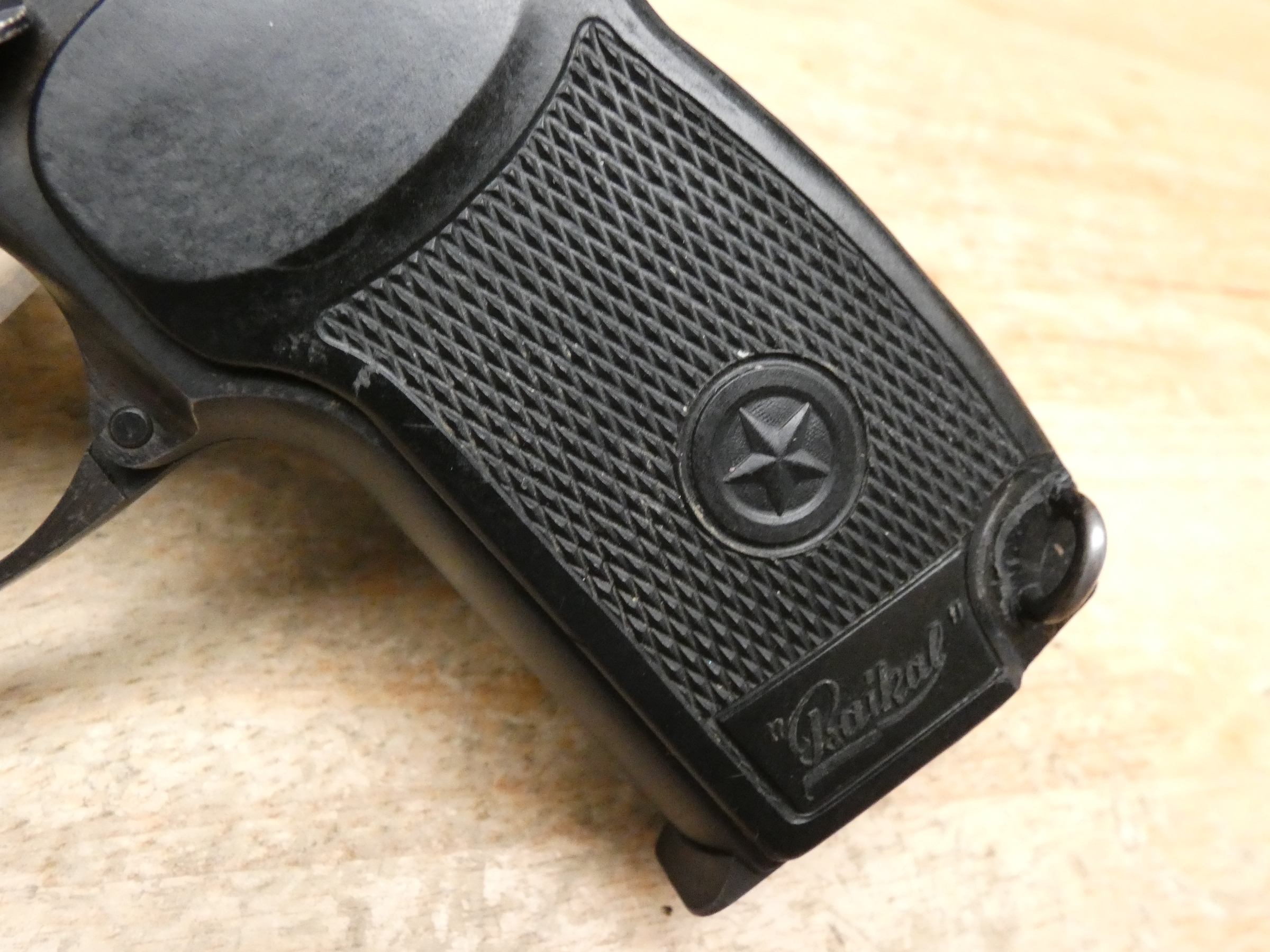 Russian Imez IJ-70 Makarov - 9mm MAK - IJ70 - Russia - w/ Holster-img-8
