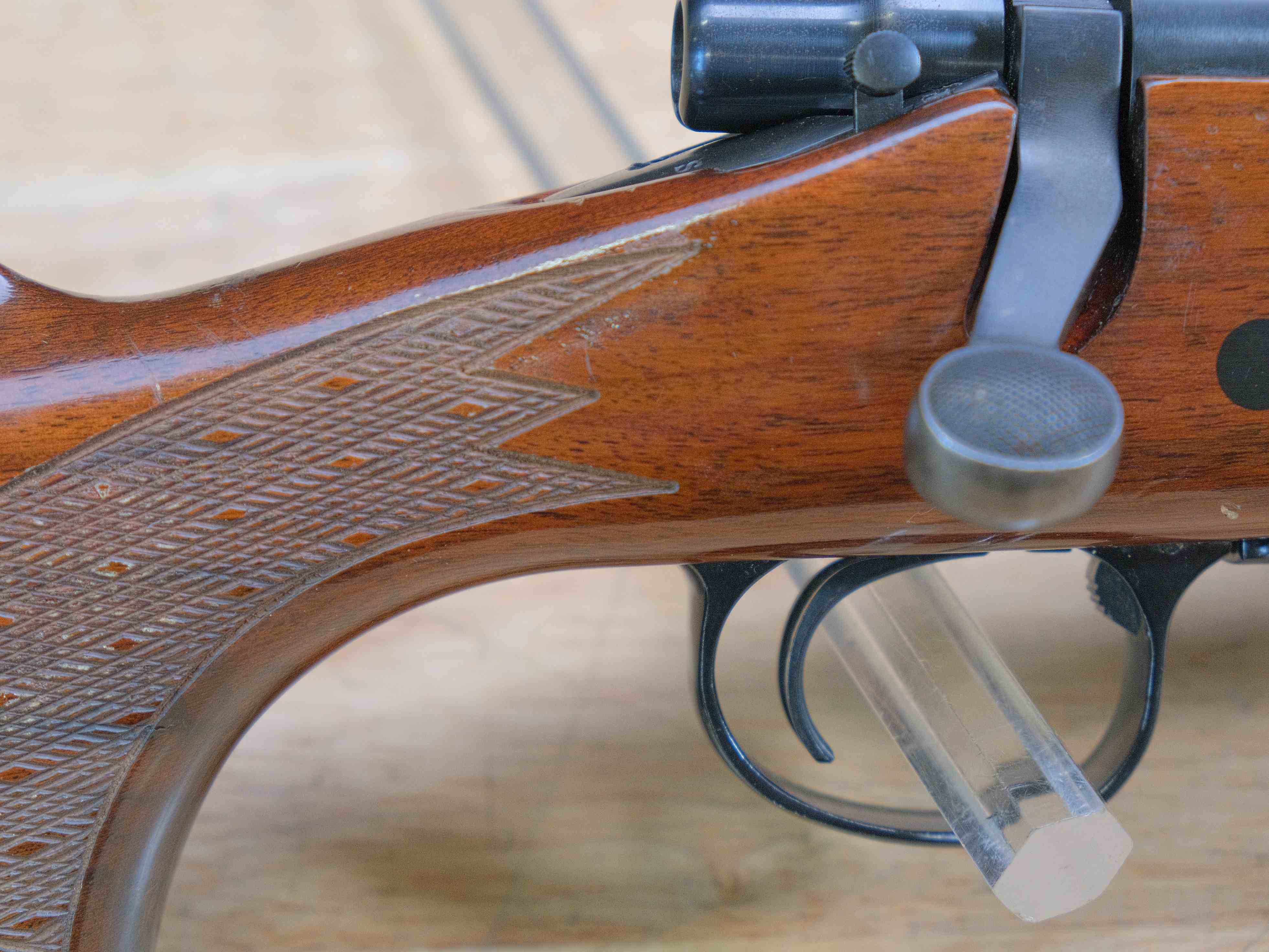 Remington Model 700 BDL - .30-06 SPRG  - Bolt Action - Classic Hunter - C-img-22