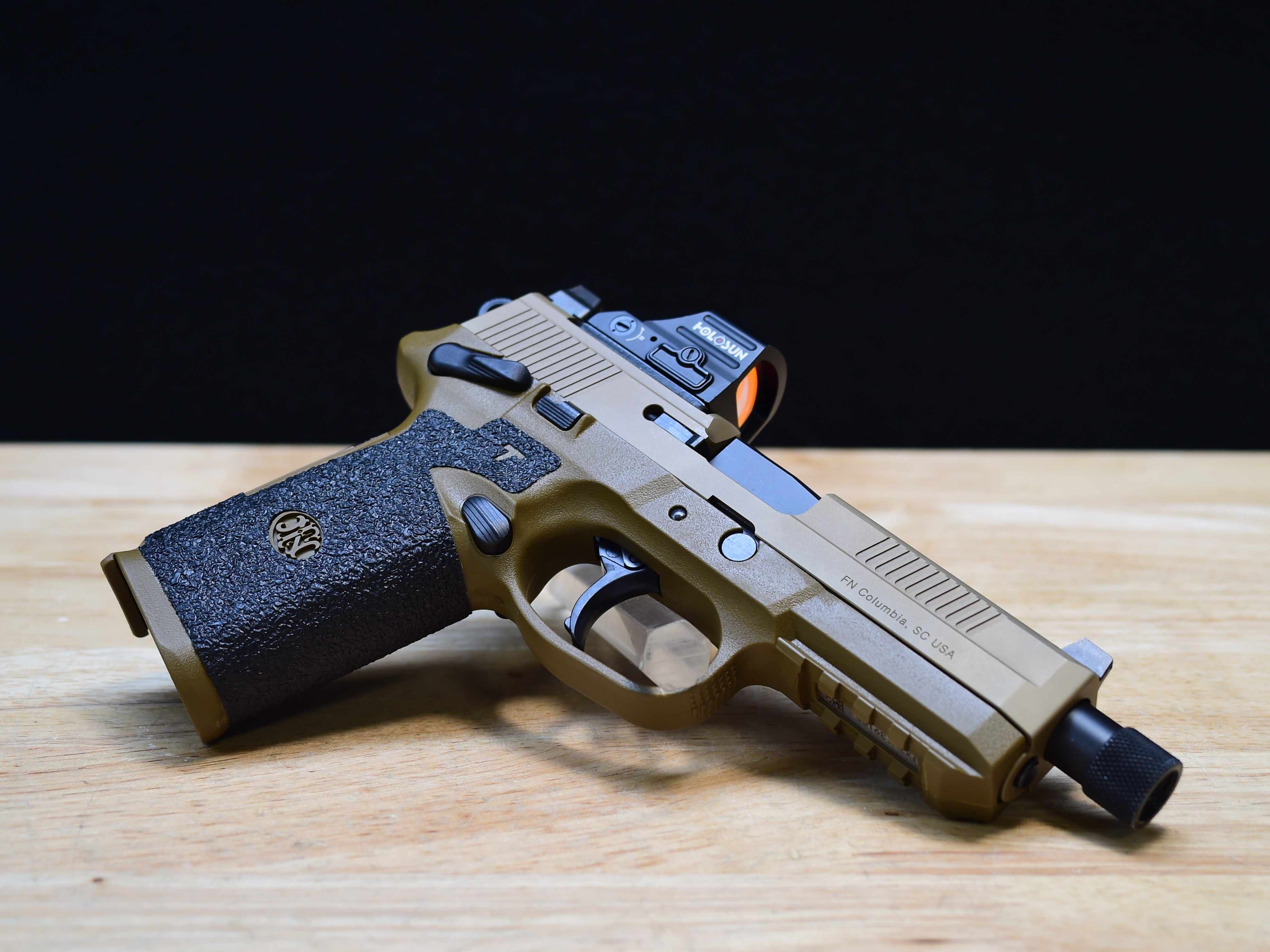 FN FNX-45 Tactical FDE - .45 ACP - Holosun 507 - Case & More - Threaded - C-img-12
