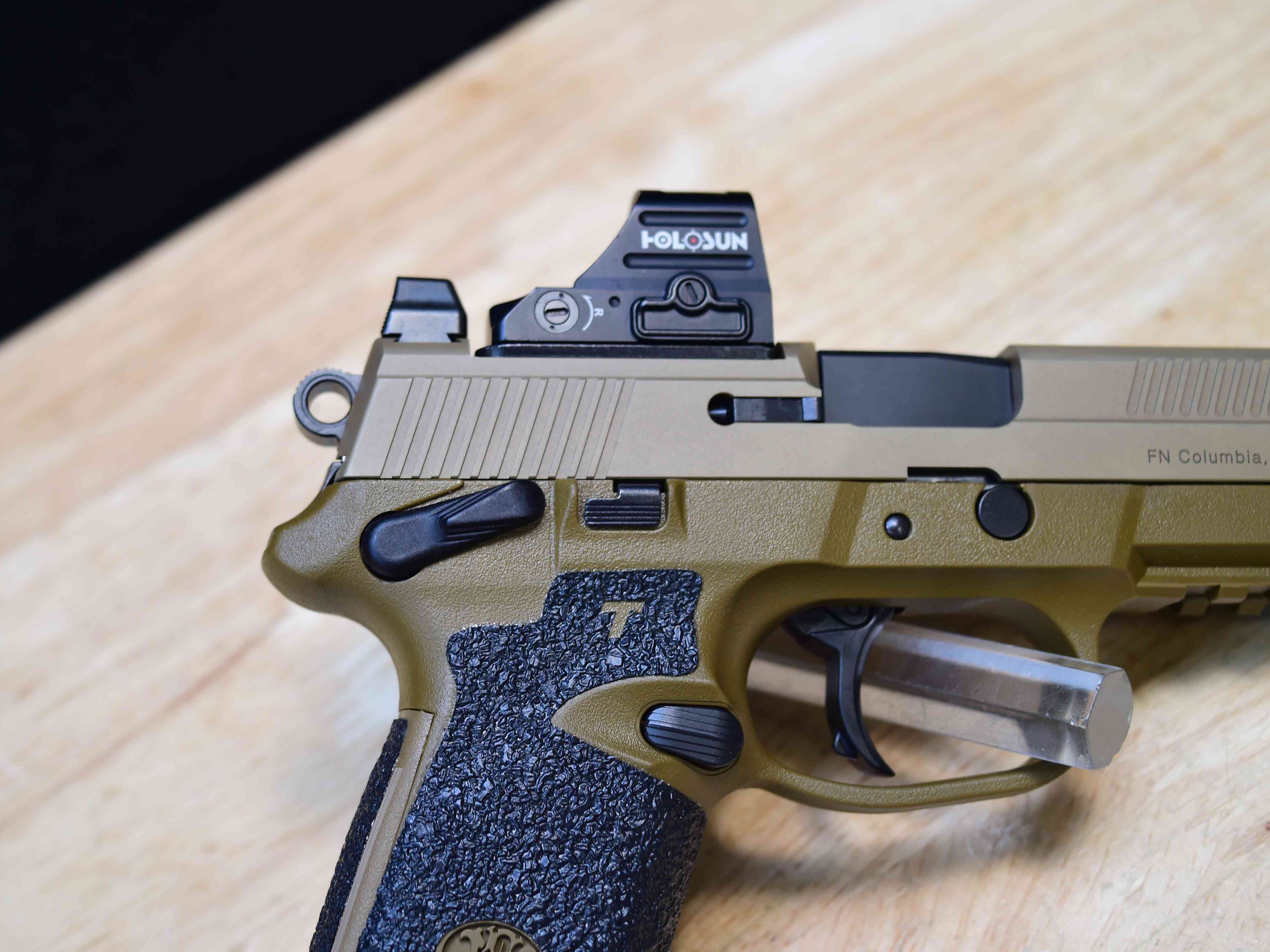 FN FNX-45 Tactical FDE - .45 ACP - Holosun 507 - Case & More - Threaded - C-img-14