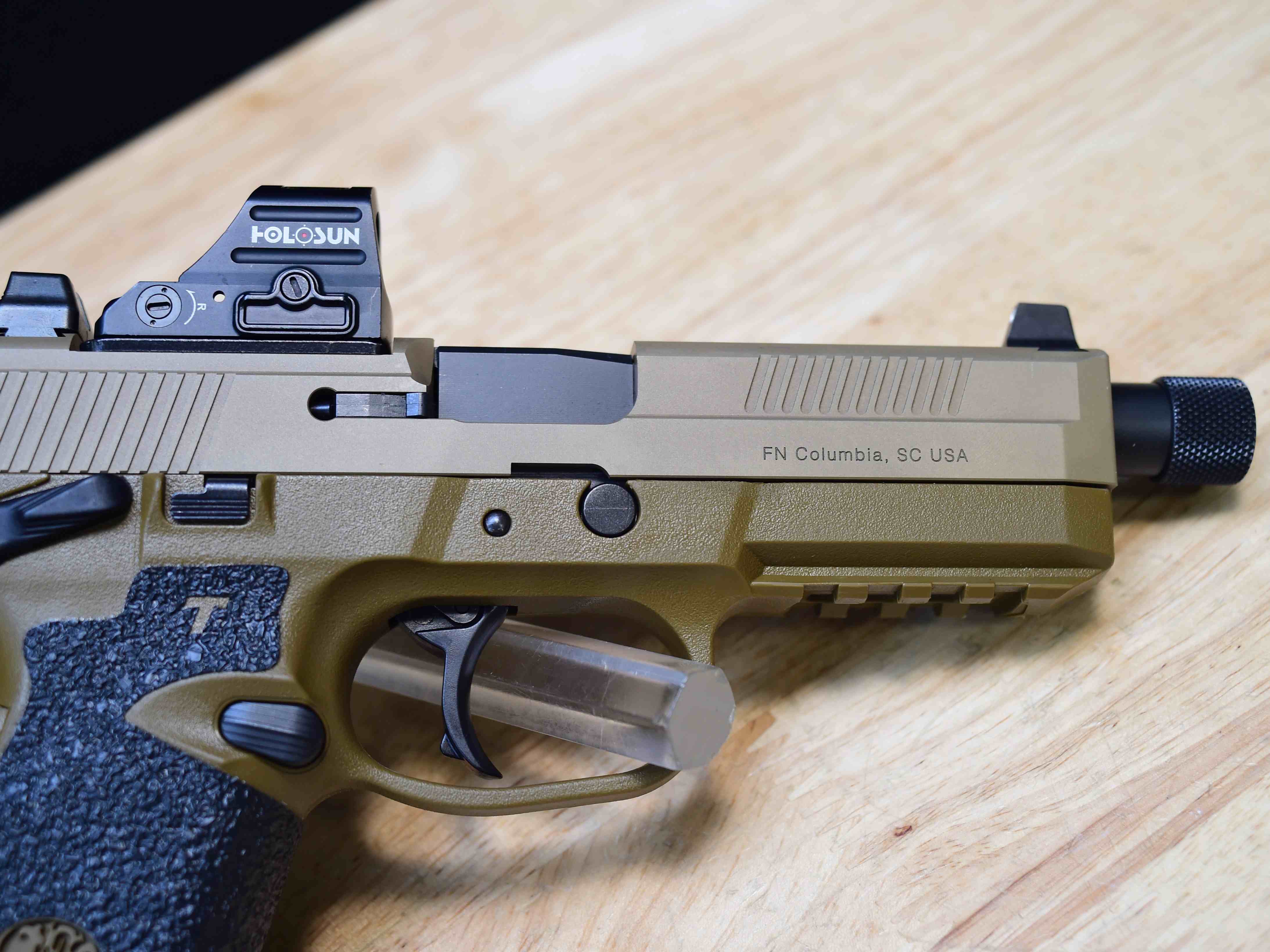 FN FNX-45 Tactical FDE - .45 ACP - Holosun 507 - Case & More - Threaded - C-img-15