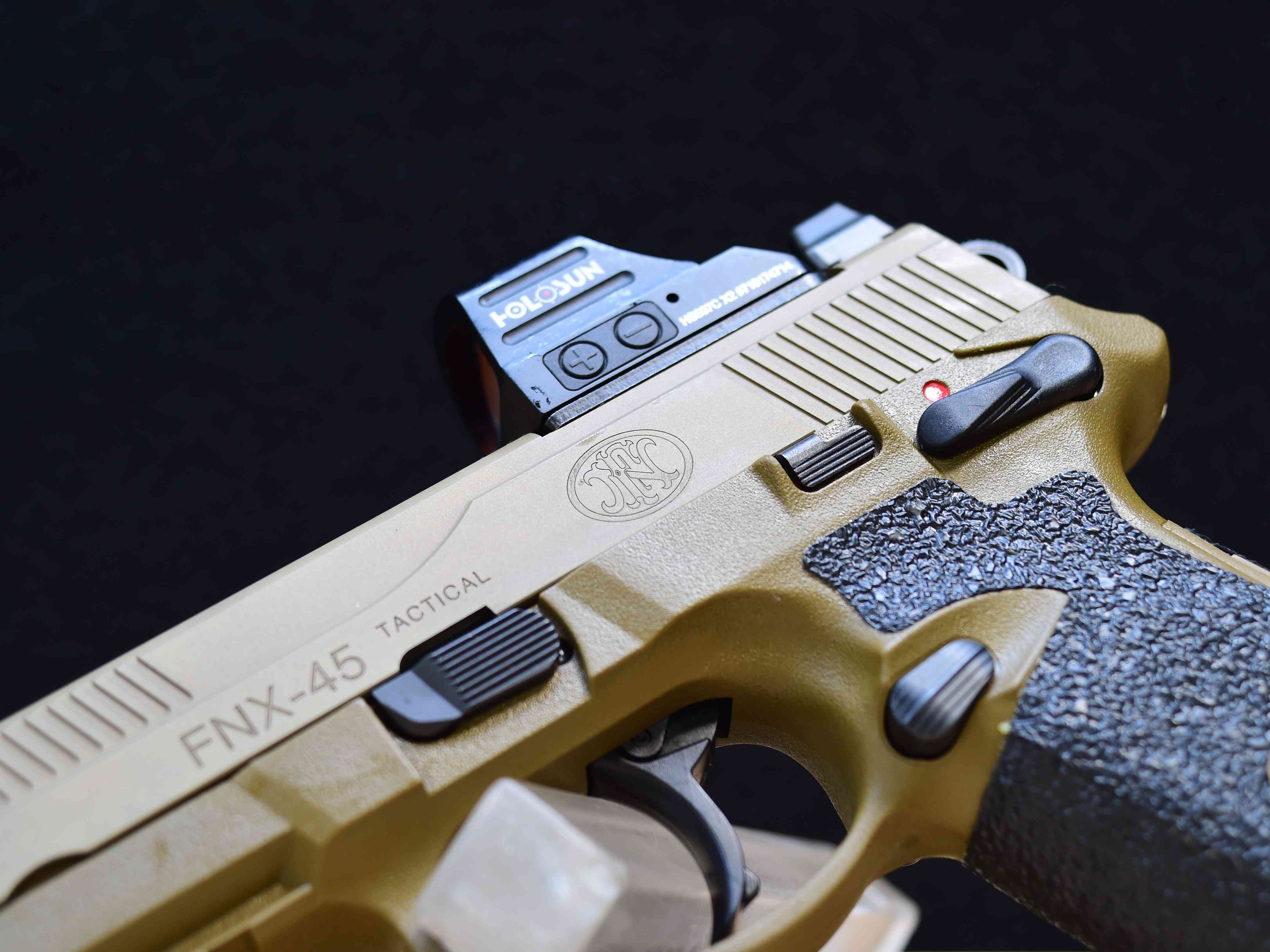 FN FNX-45 Tactical FDE - .45 ACP - Holosun 507 - Case & More - Threaded - C-img-23