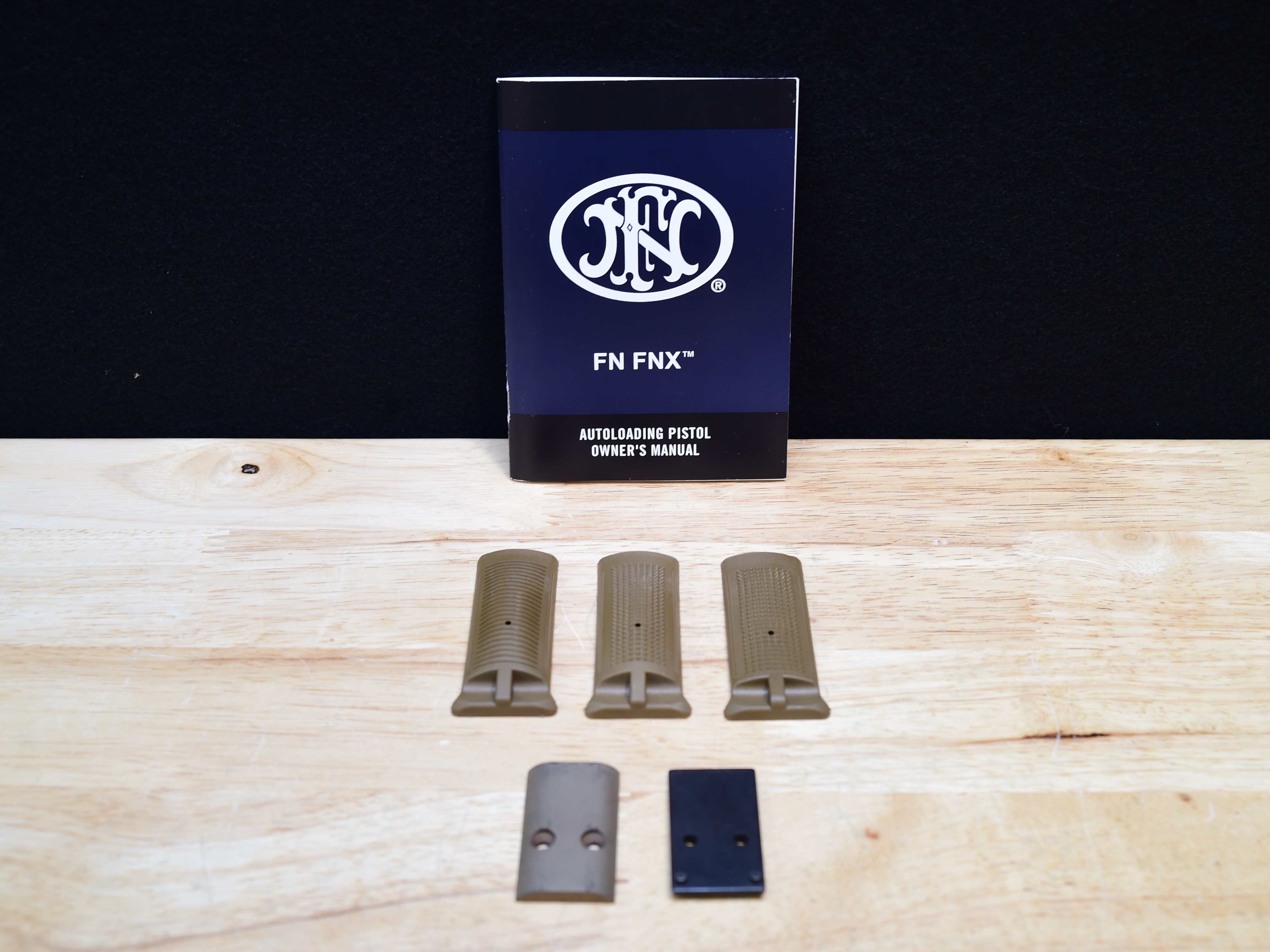 FN FNX-45 Tactical FDE - .45 ACP - Holosun 507 - Case & More - Threaded - C-img-28