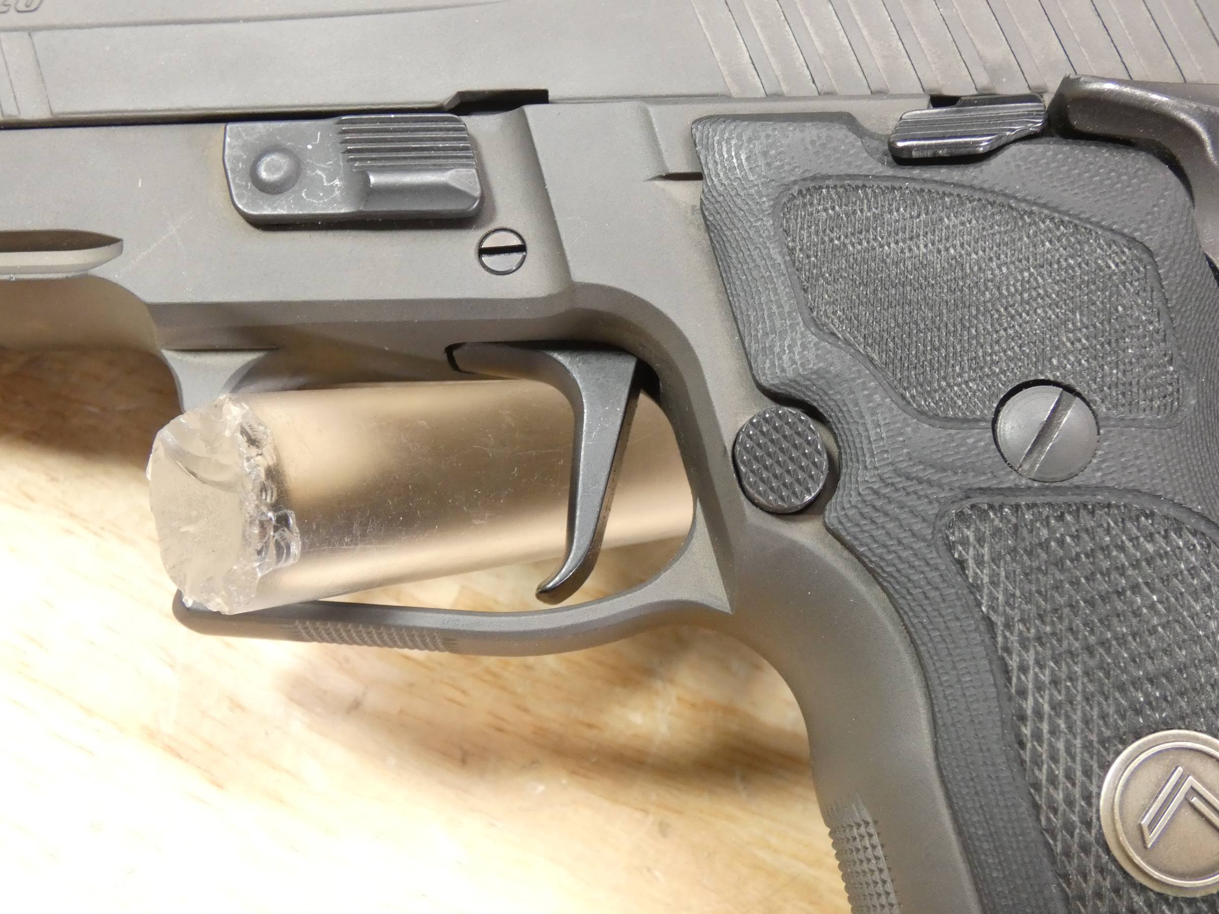 Sig Sauer P226 Legion SAO - 9mm - E26R - w/ OG Case & Manuals! - C-img-6