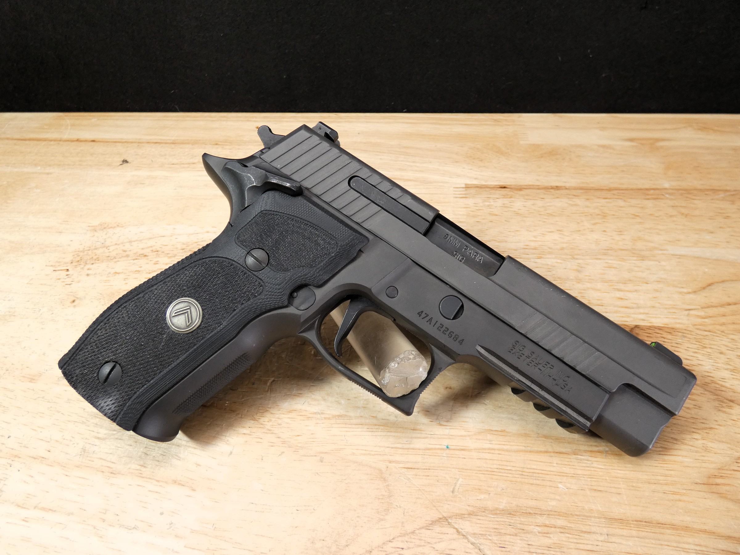 Sig Sauer P226 Legion SAO - 9mm - E26R - w/ OG Case & Manuals! - C-img-14