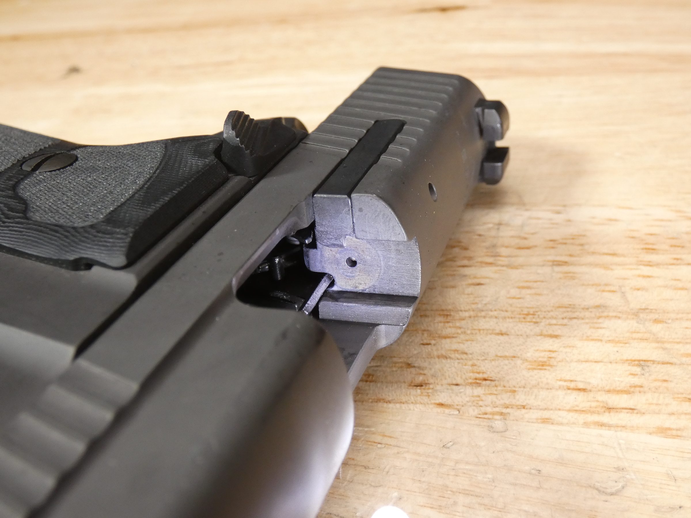 Sig Sauer P226 Legion SAO - 9mm - E26R - w/ OG Case & Manuals! - C-img-25