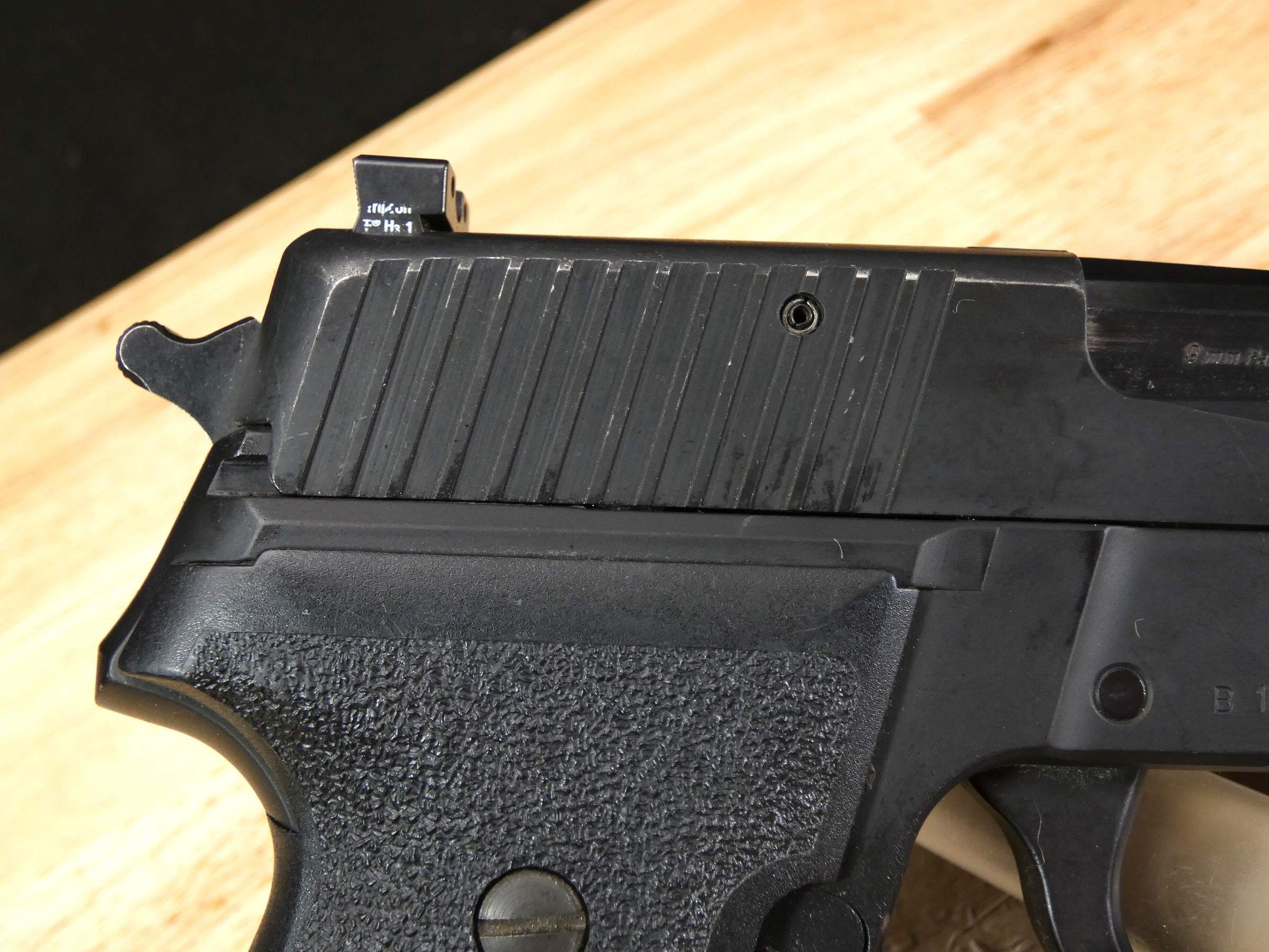 Sig Sauer P228 - 9mm - DA/SA - w/ 2 Mags - MFG 1990 Germany - C-img-18