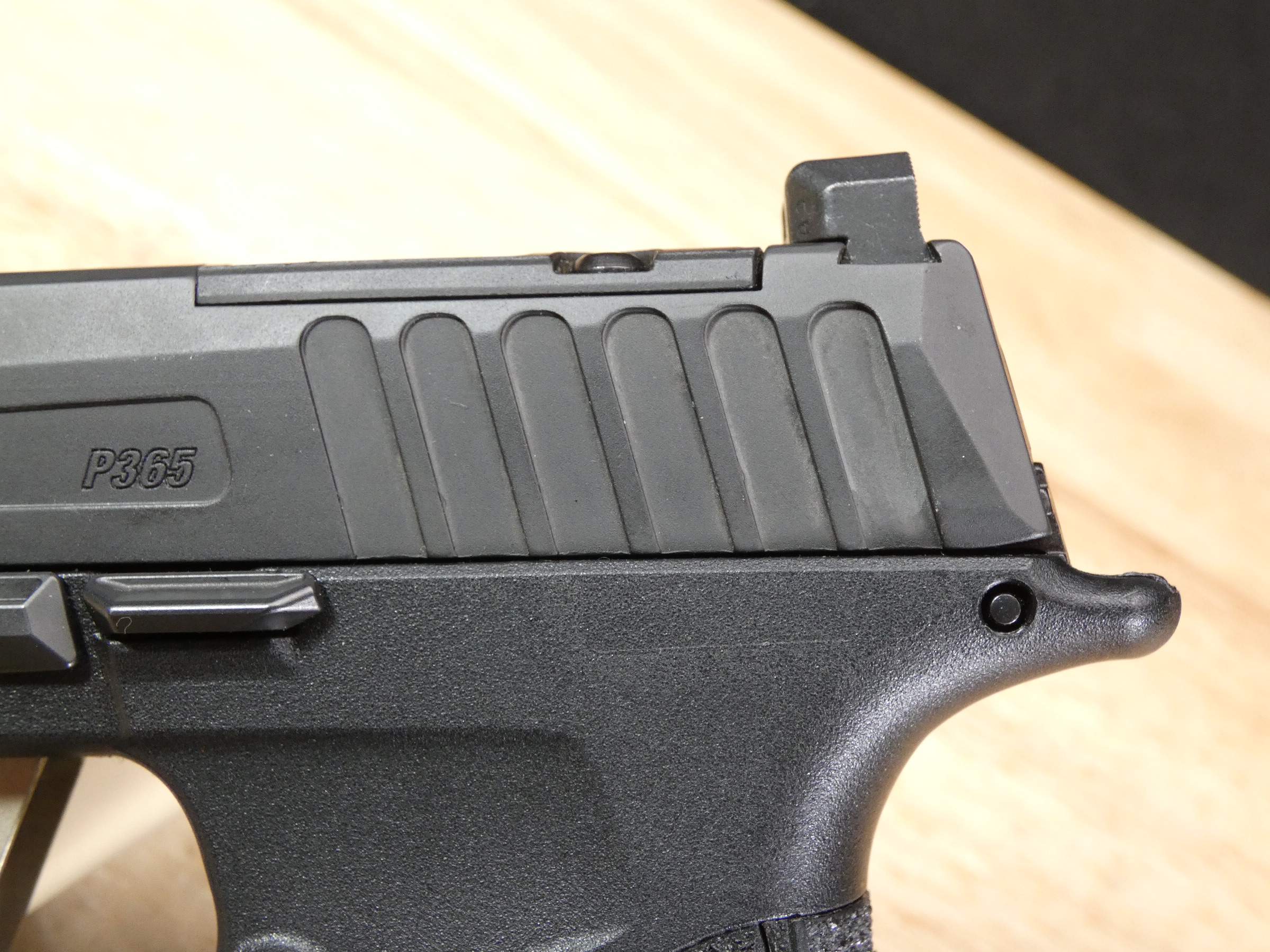 Sig Sauer P365 Fuse - 9mm - Optic Ready 365 - C-img-5