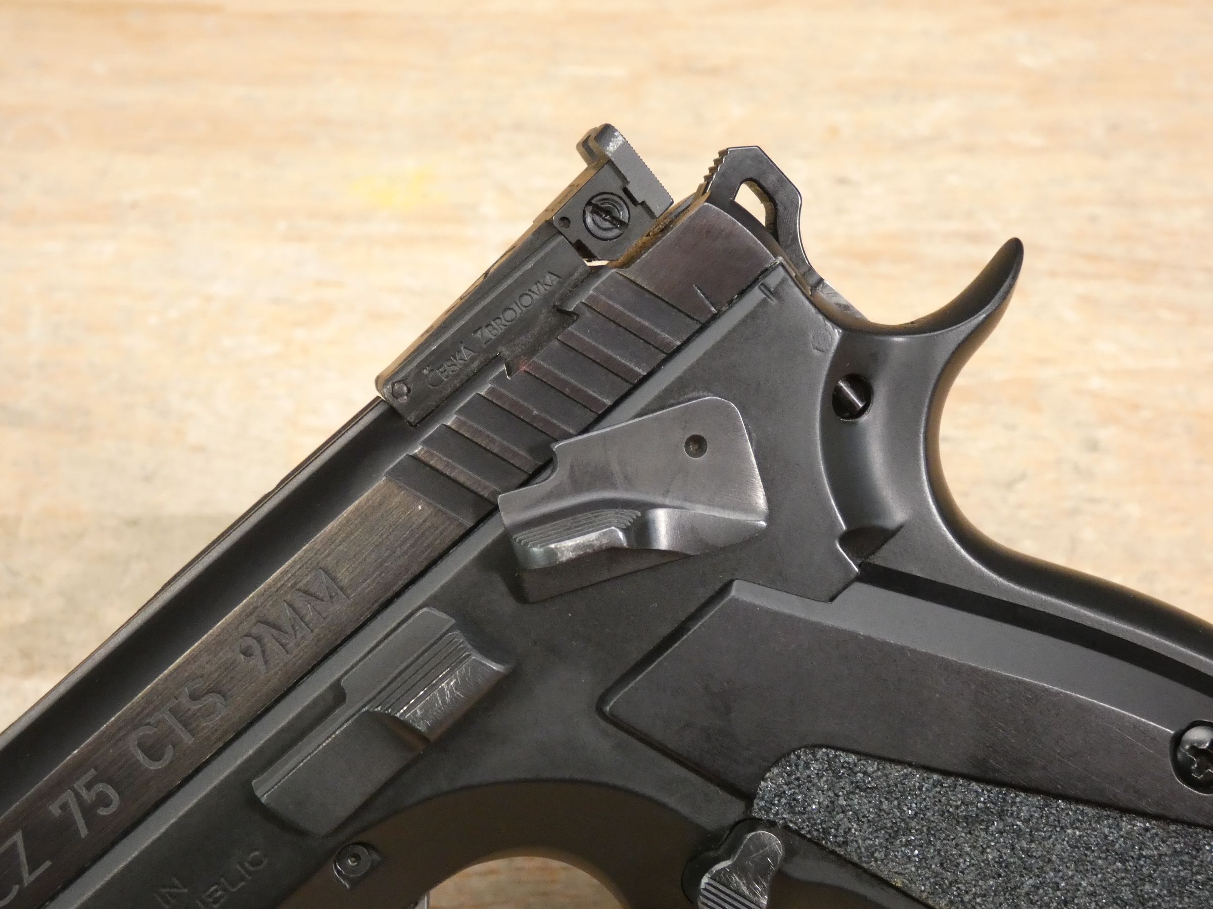 CZ 75 CTS LS SP-01 Shadow - 9mm - Custom - OG Case & Accessories - C-img-5