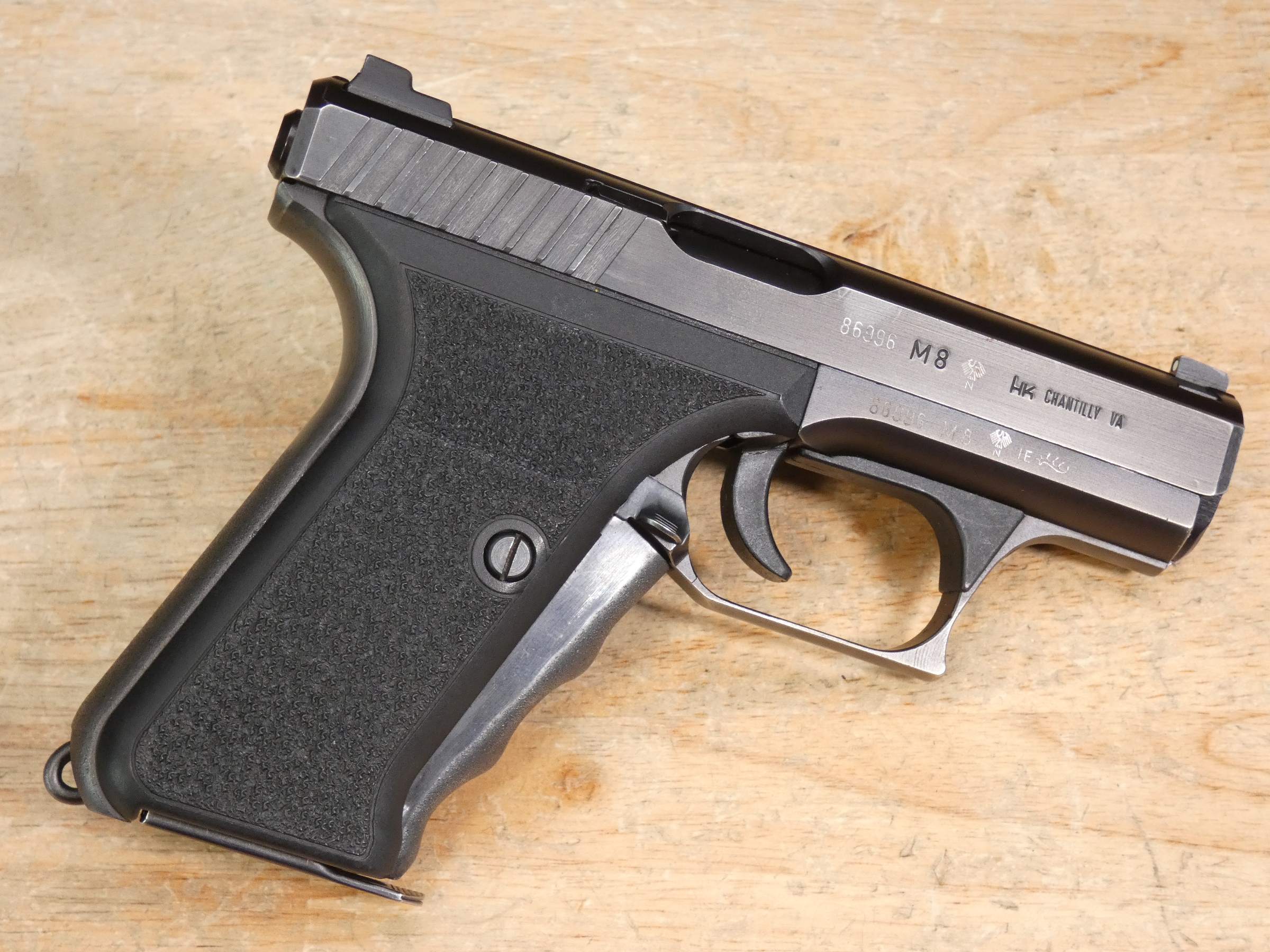 HK P7 M8 - 9mm - P7M8 - H&K CCW - Heckler & Koch - 1984 - Case - 2 Mags - C-img-8