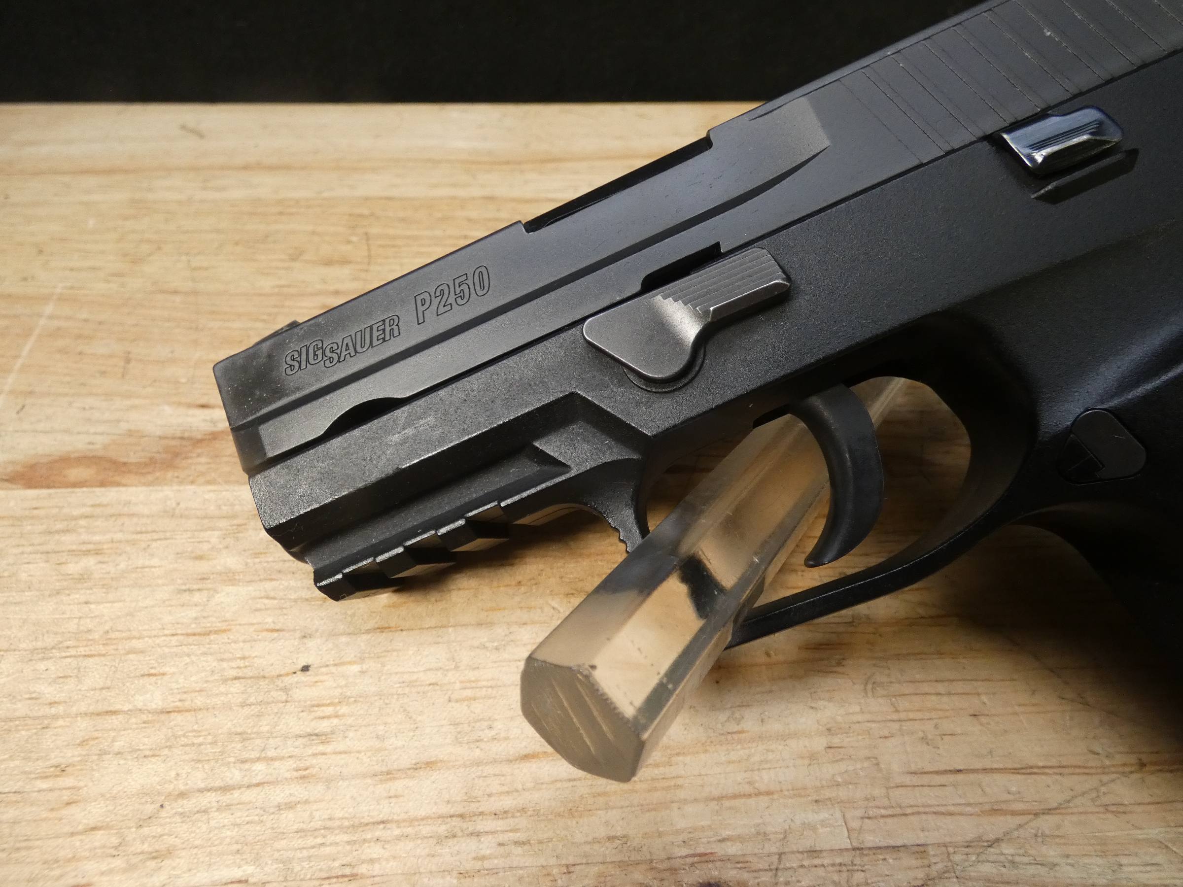 Sig Sauer P250 Compact - .380 ACP - DAO - w/ 1 Mag & OG Case - Carry Gun-img-4