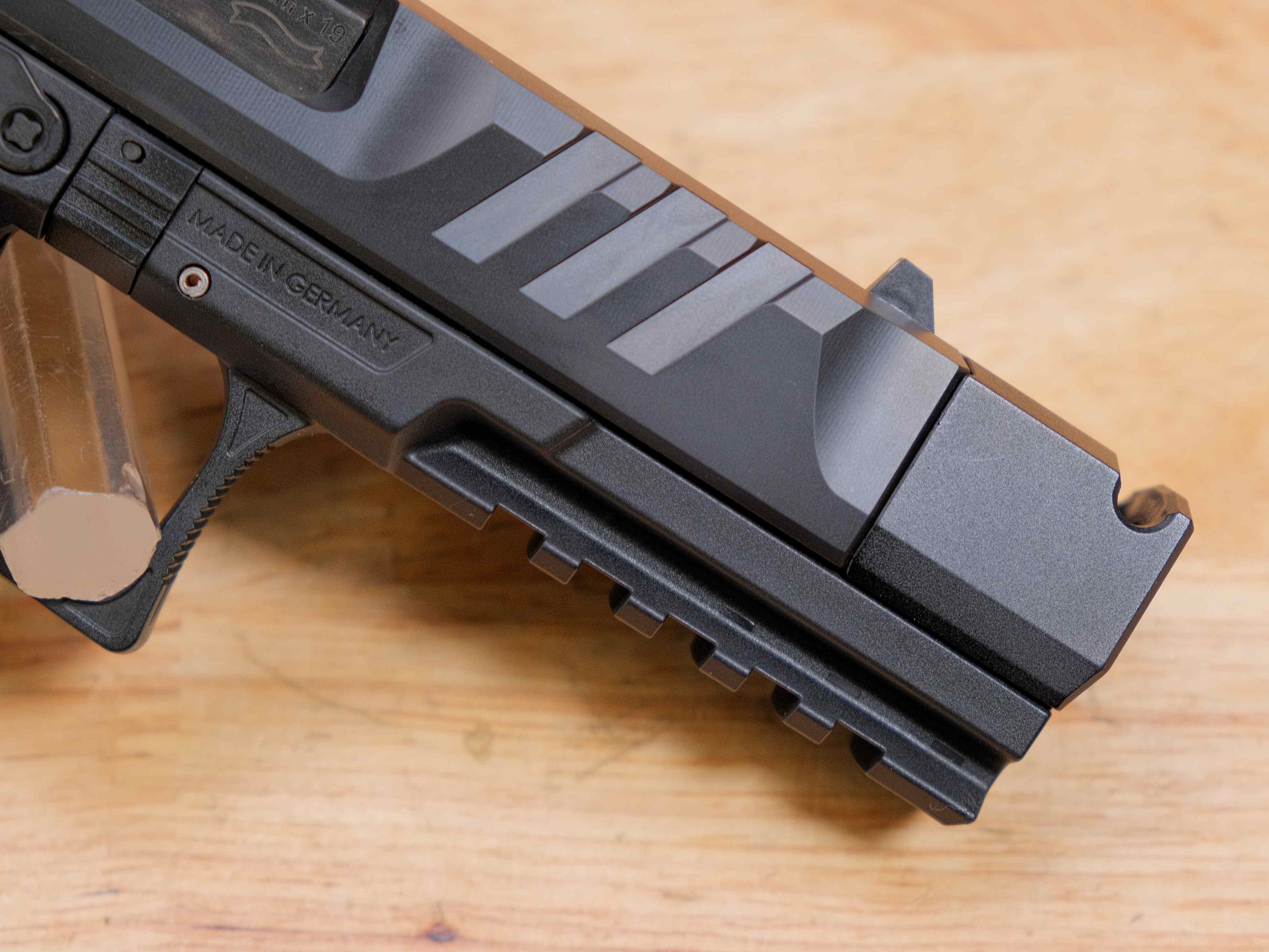 Walther PDP Pro-X Compact OR - 9mm - XLNT w/ OG Case & 3 Mags - C-img-10