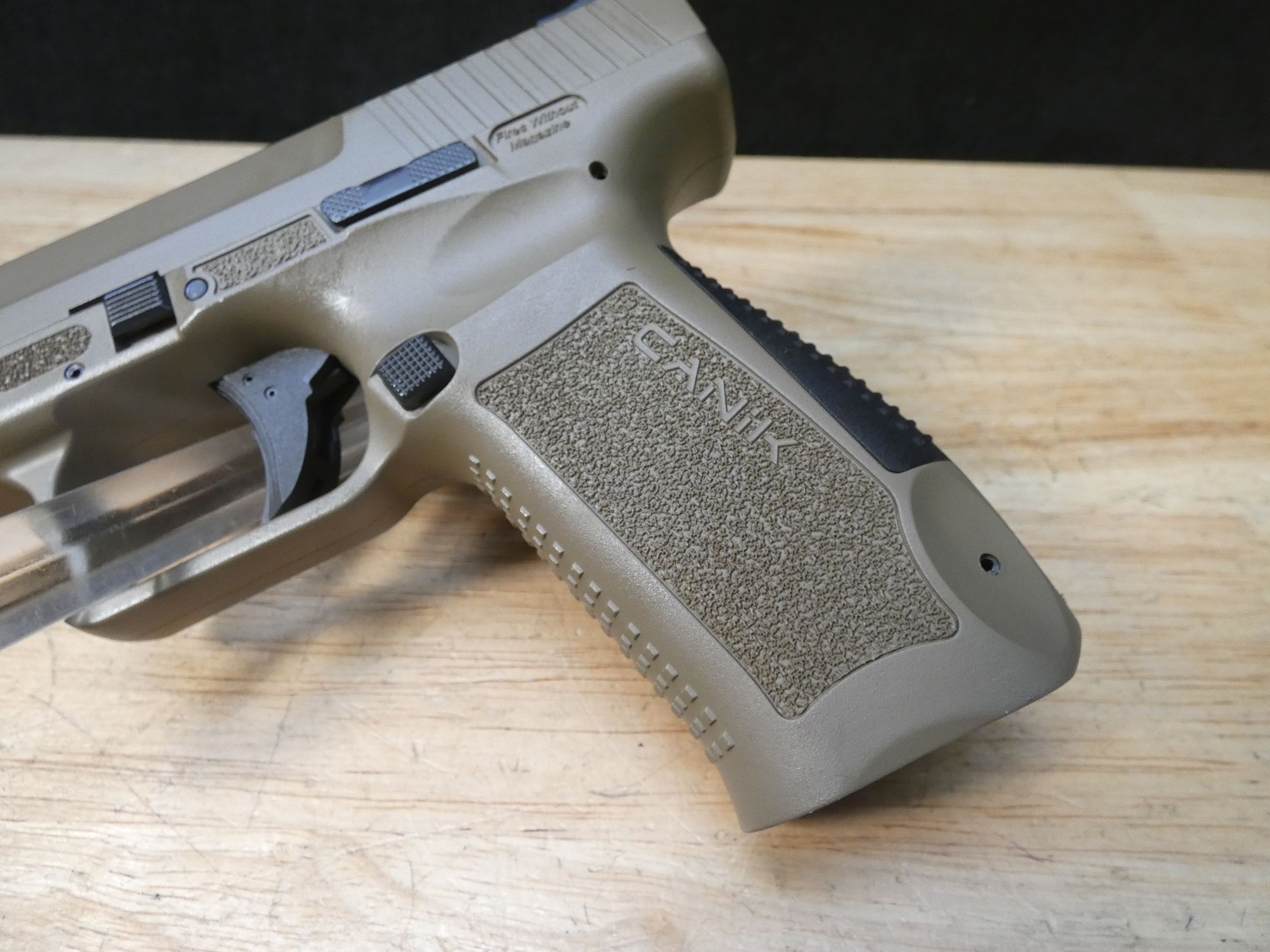 Canik TP9SF FDE - 9mm - w/ Case & Two Mags - TP9 SF - LOOK-img-6