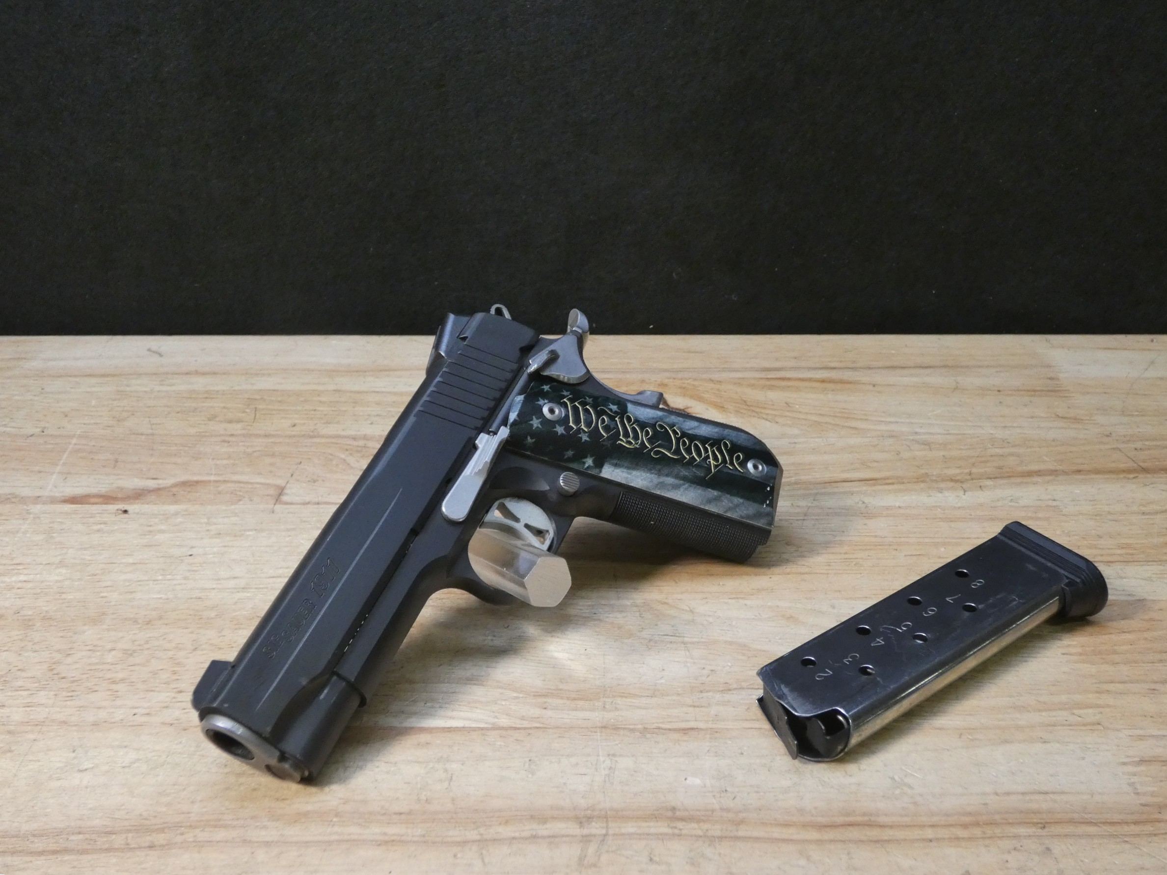 Sig Sauer Model 1911 Nightmare - .45 ACP - w/ Case & Mag! - Fastback-img-1