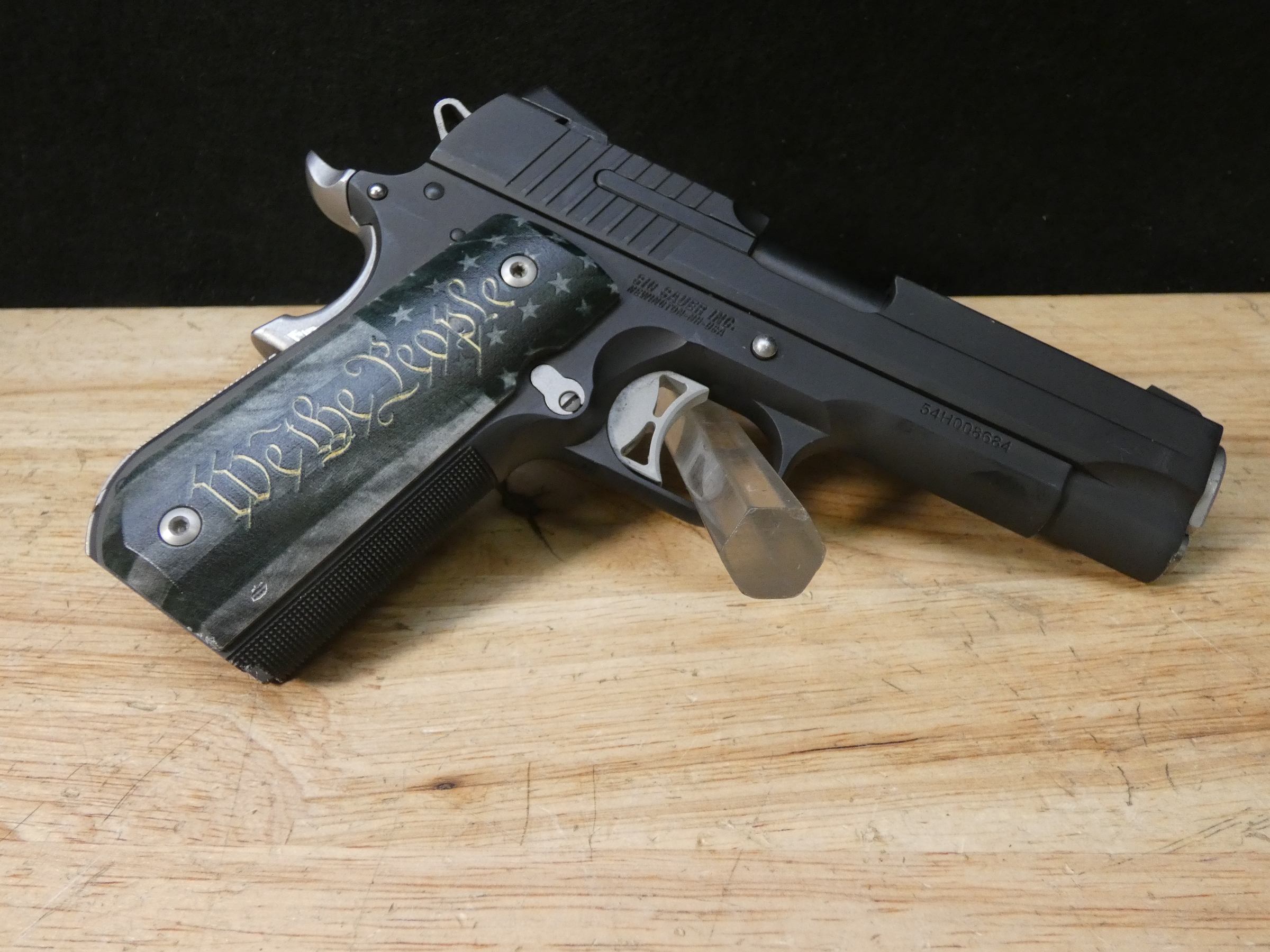 Sig Sauer Model 1911 Nightmare - .45 ACP - w/ Case & Mag! - Fastback-img-4